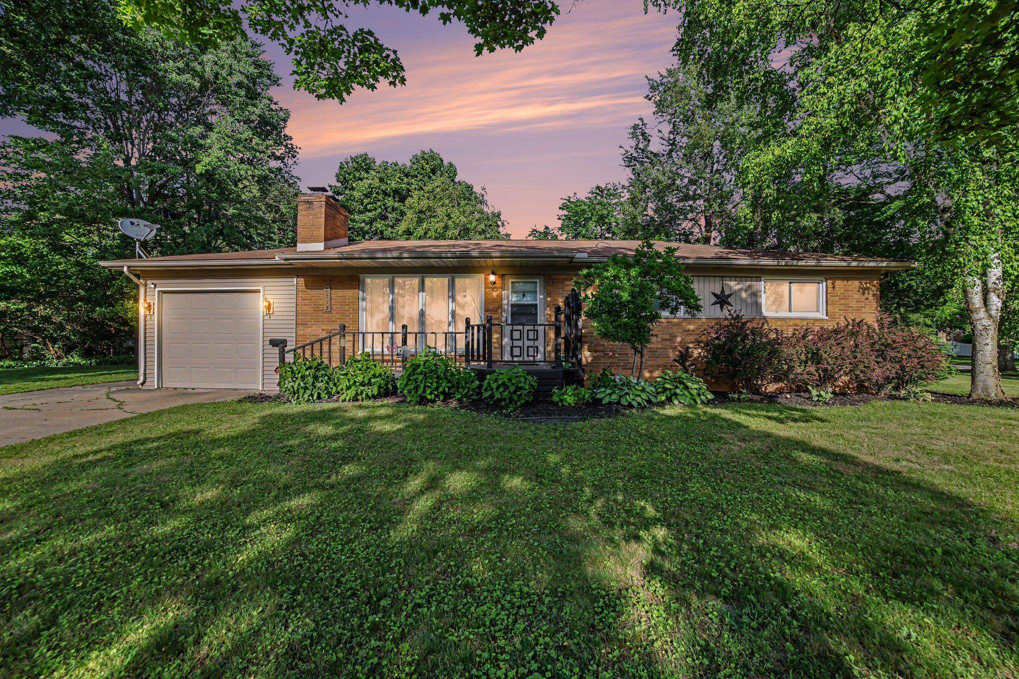 main property photo 23
