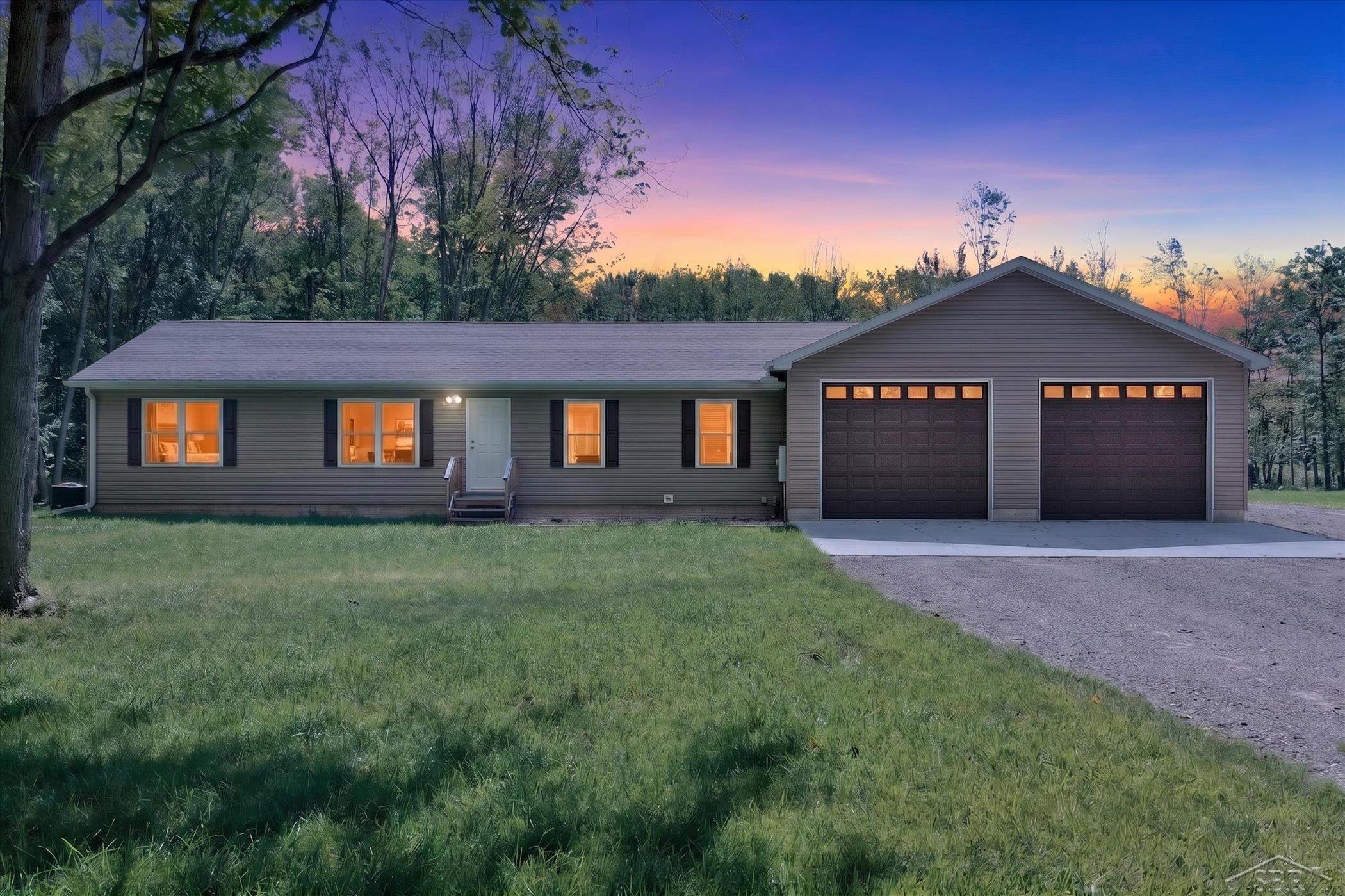 main property photo 59