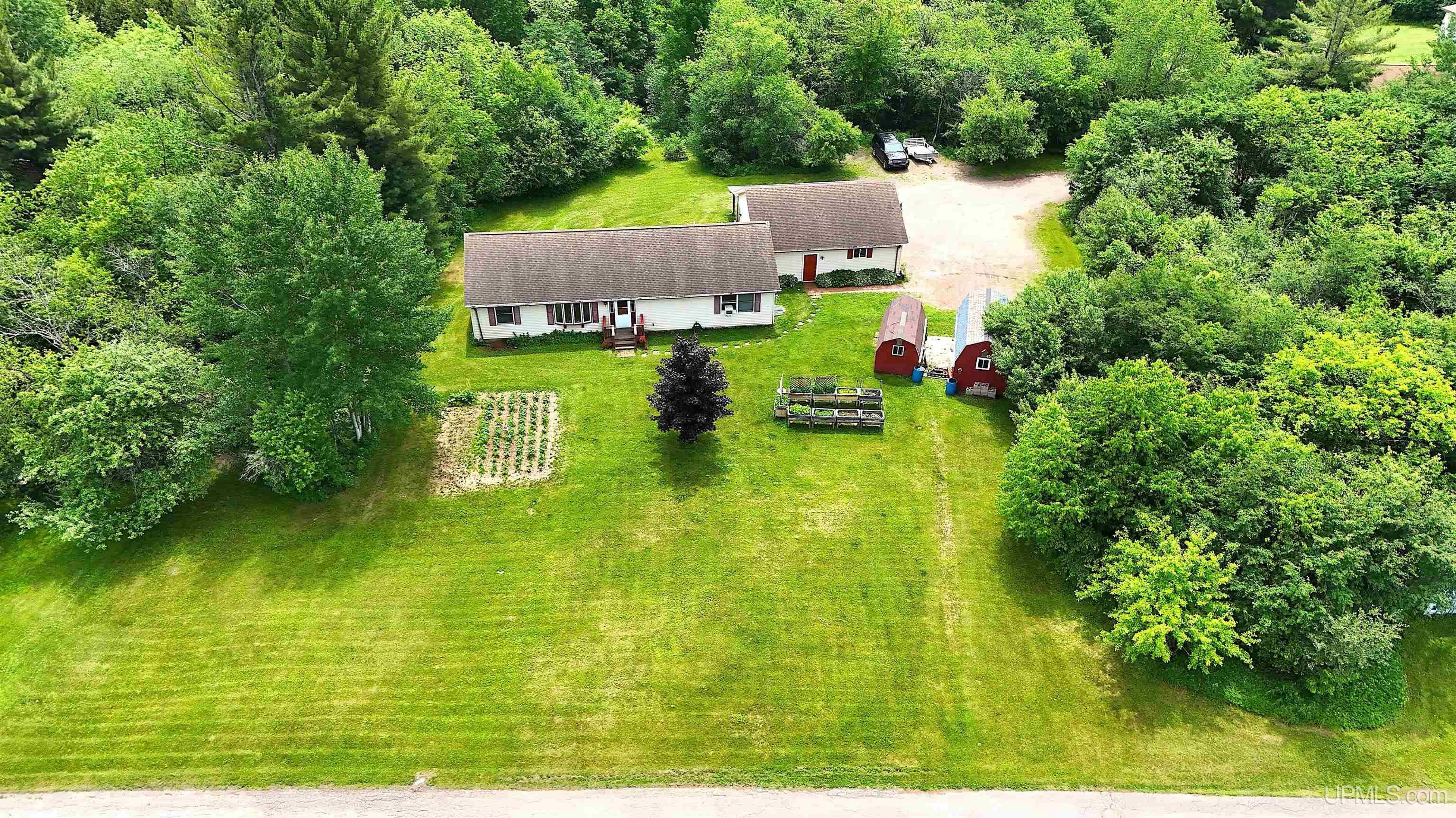 main property photo 57