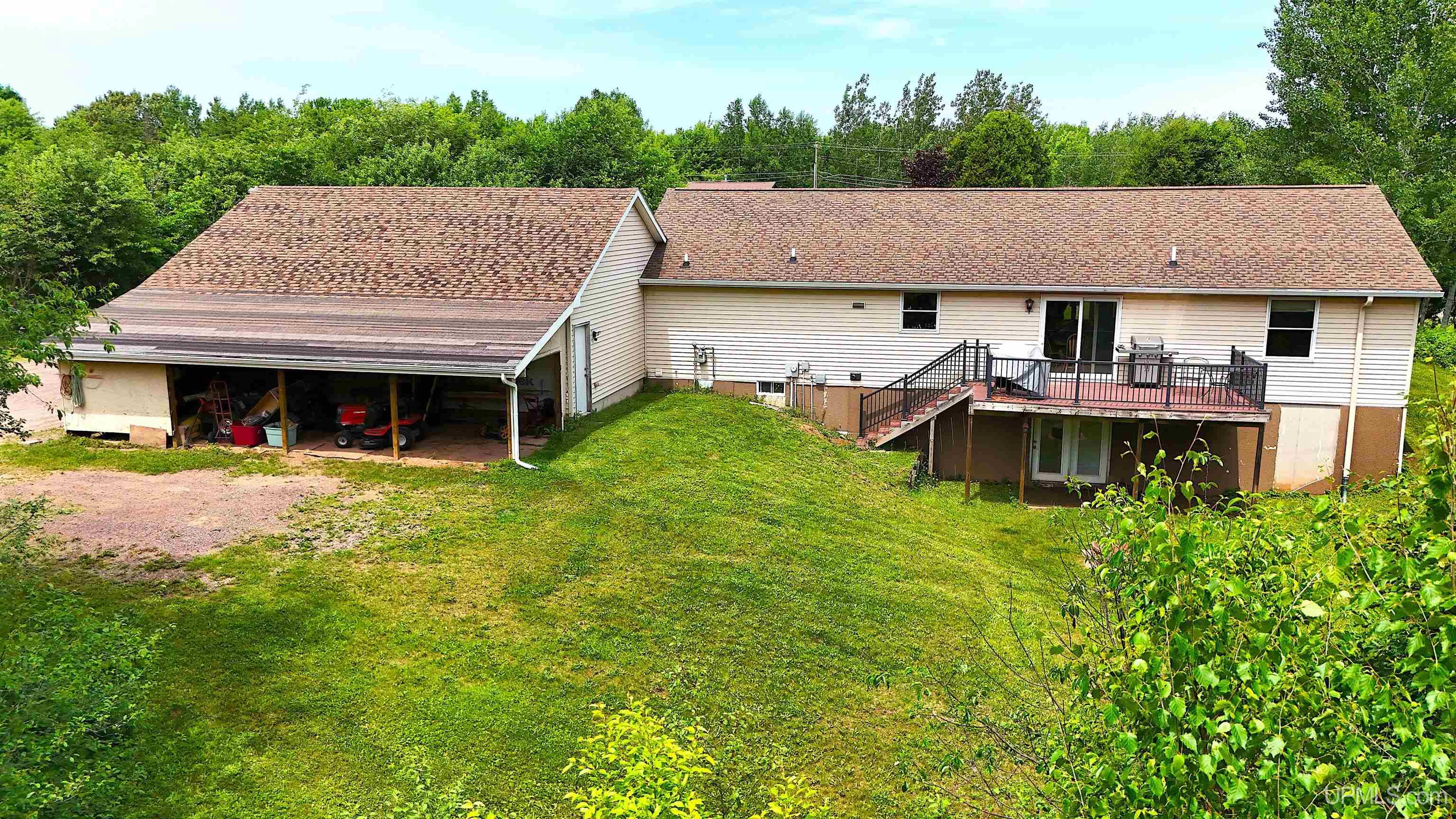 main property photo 58