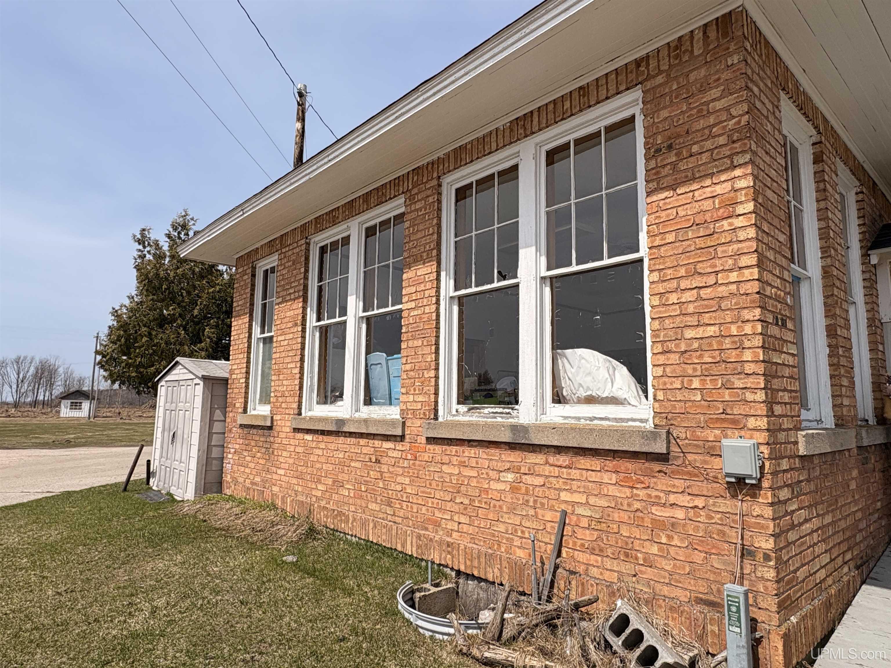 main property photo 29