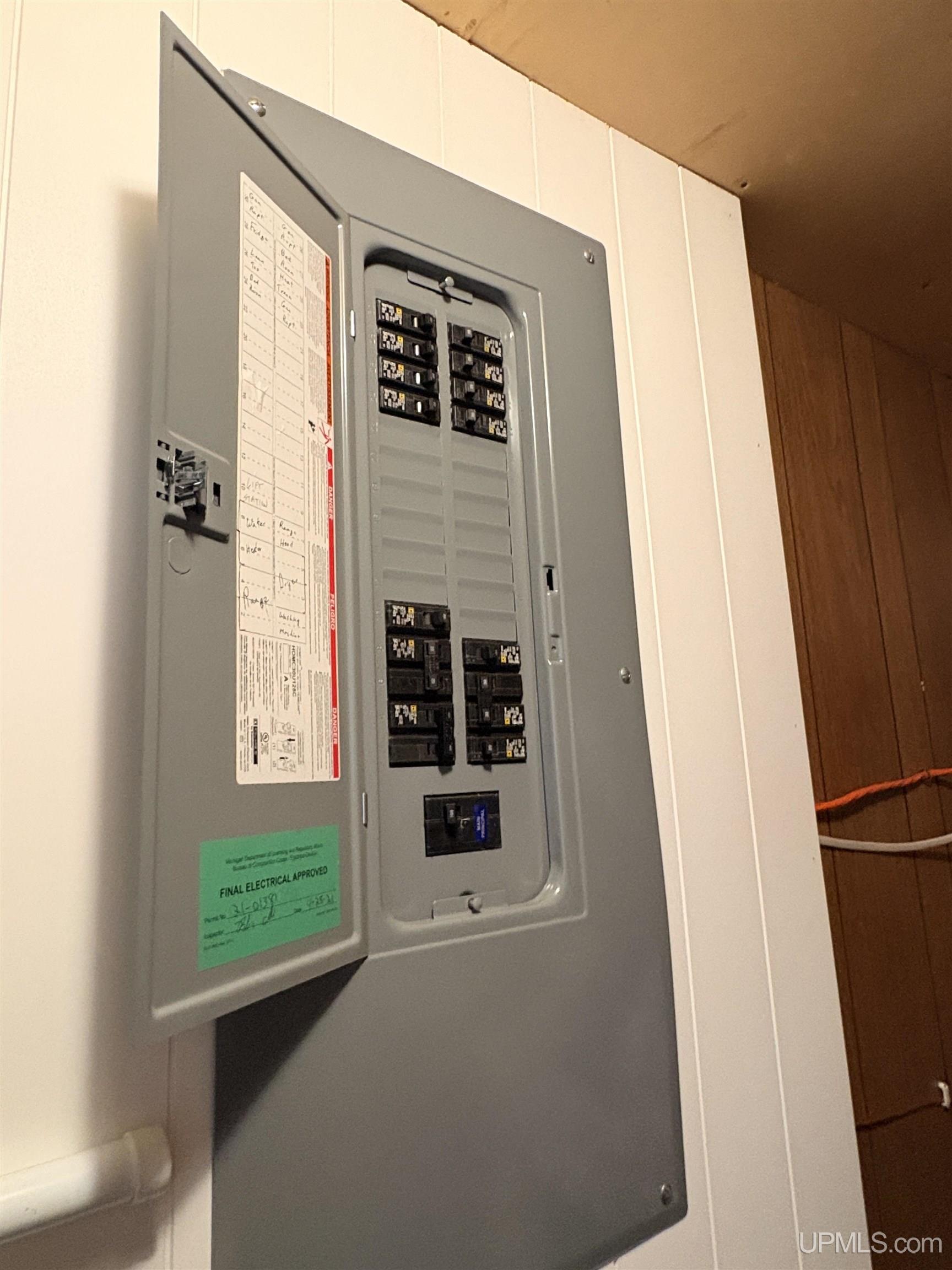 main property photo 21