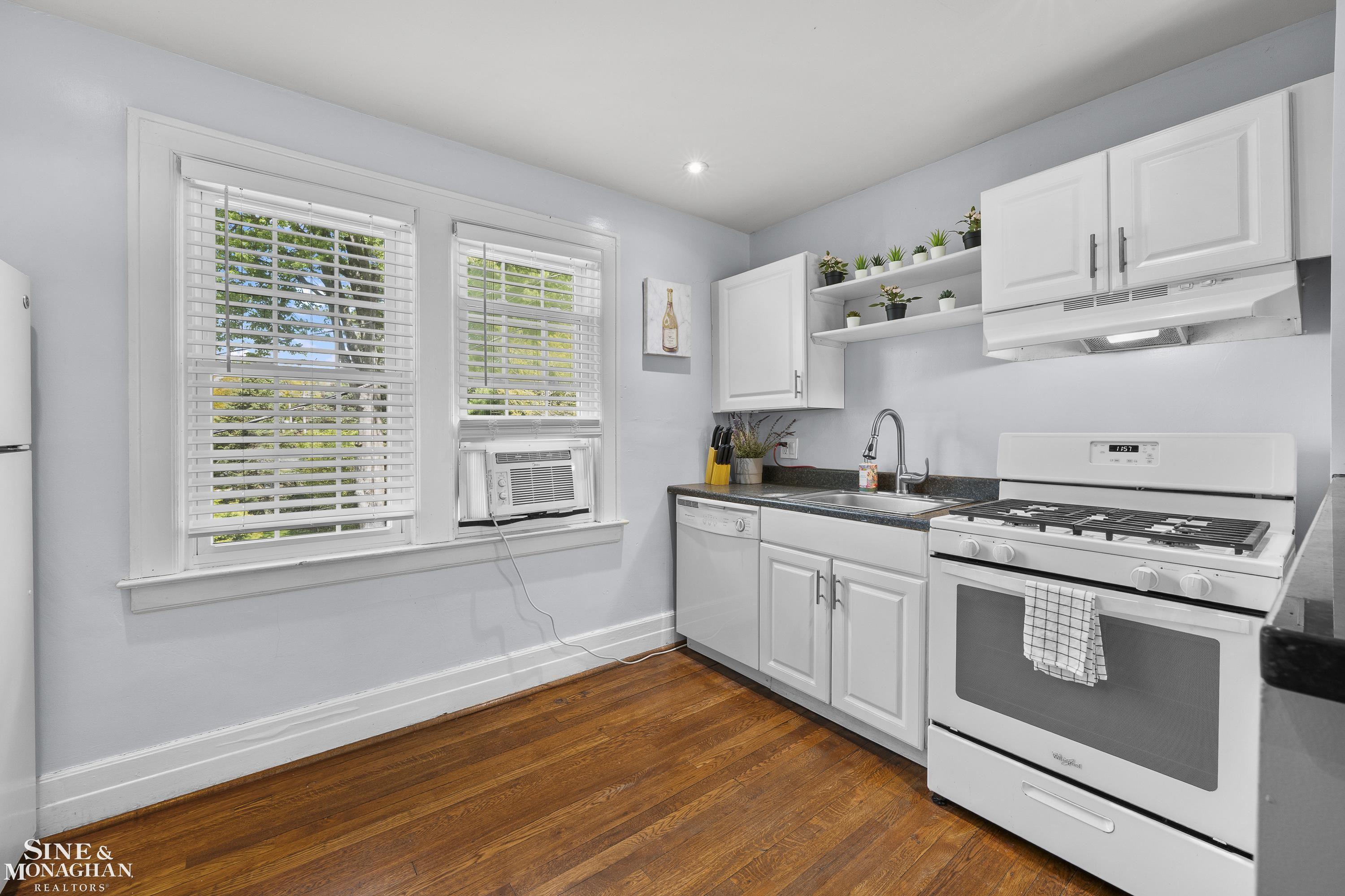 main property photo 70