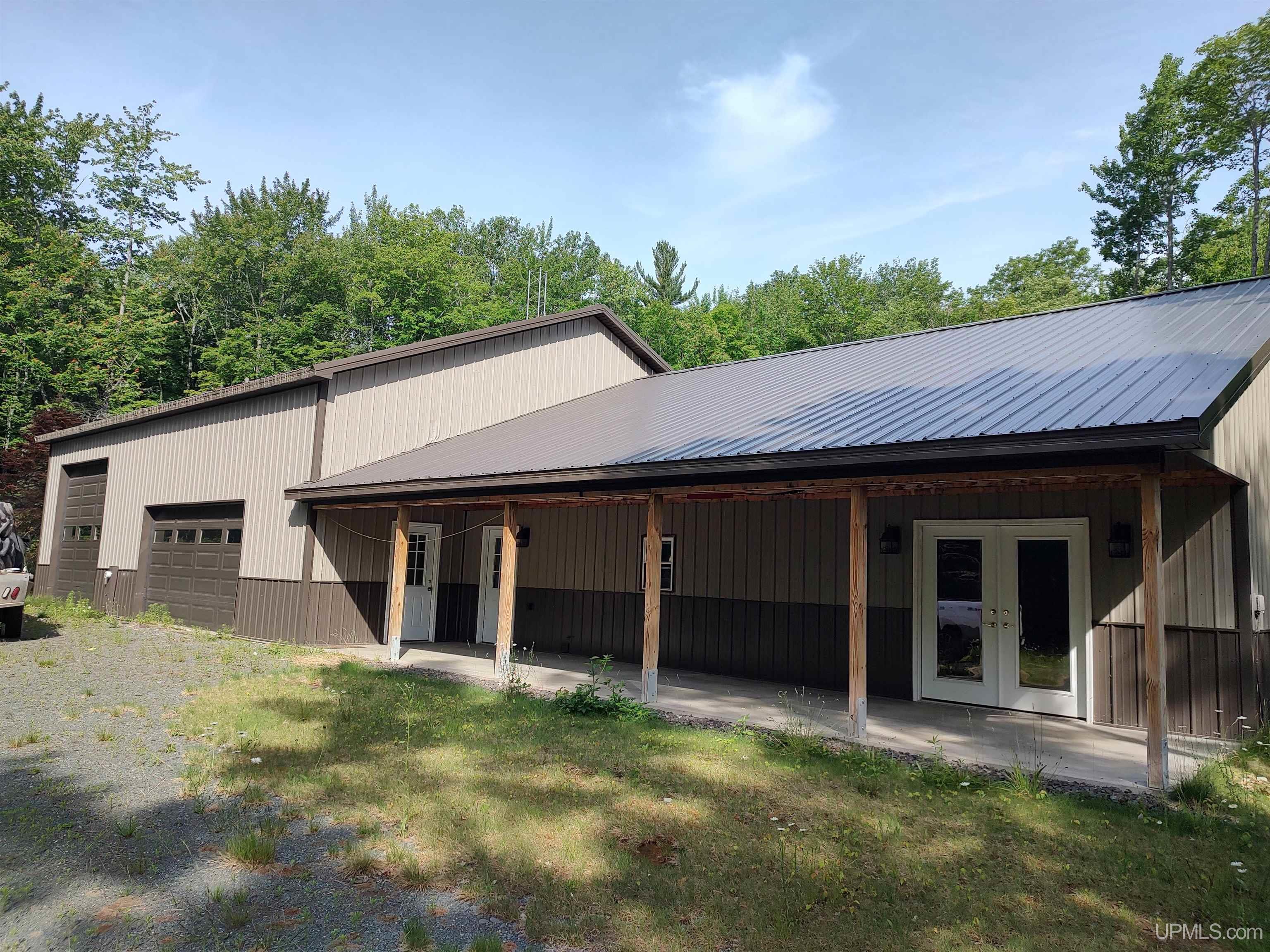main property photo 0