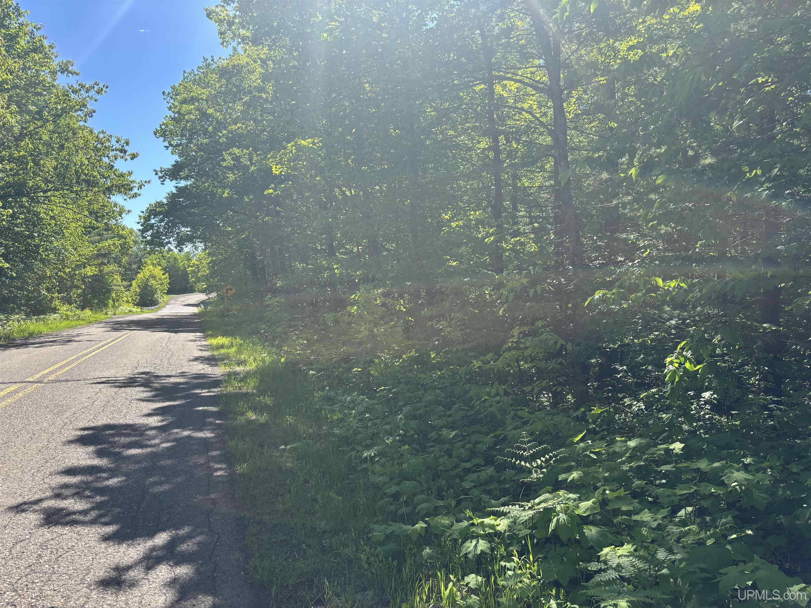 main property photo 17