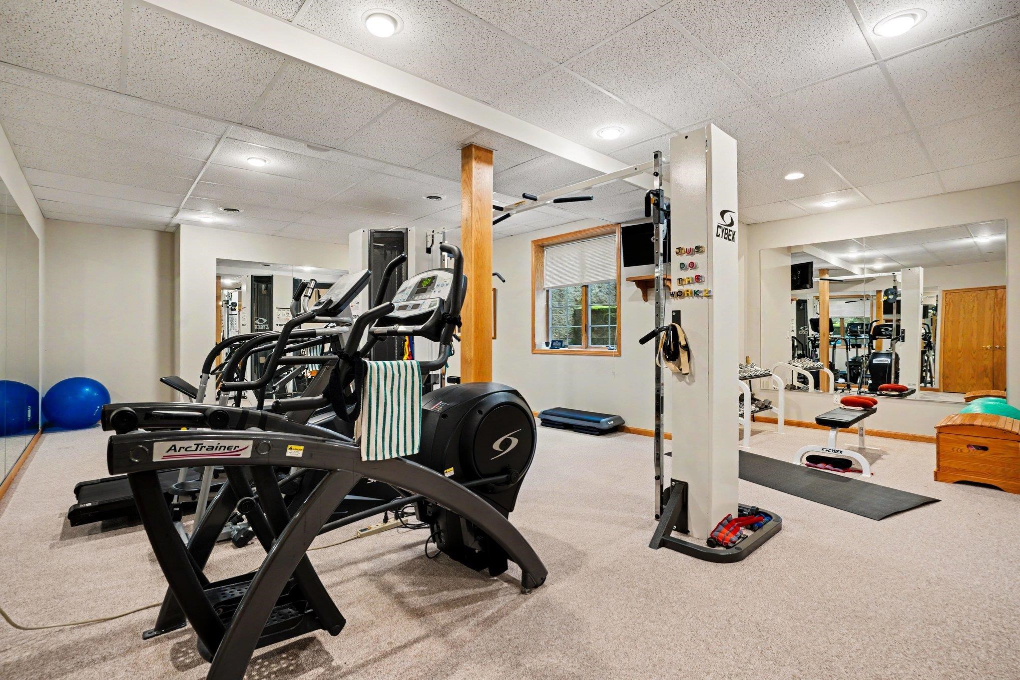 main property photo 50