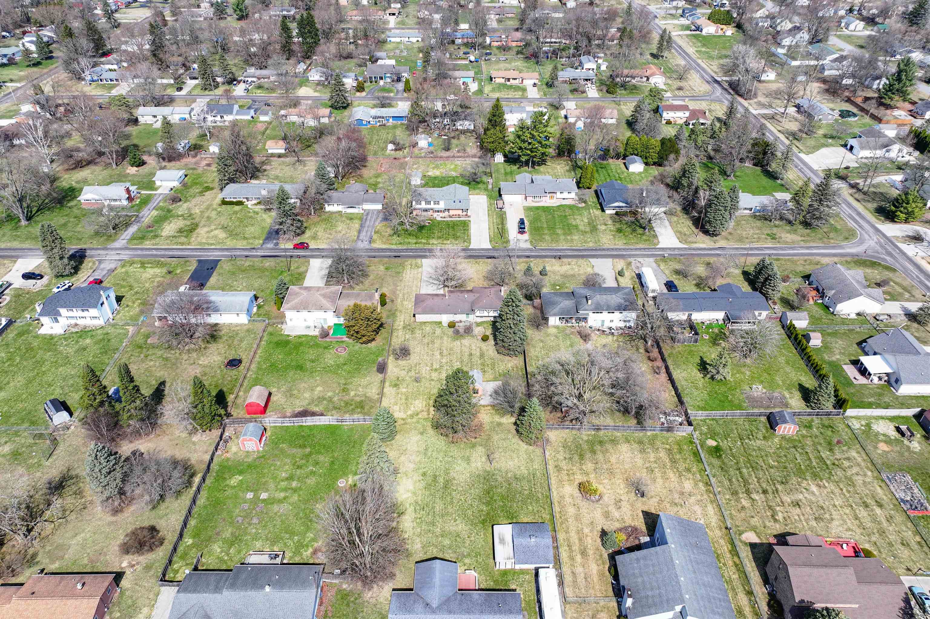 main property photo 34