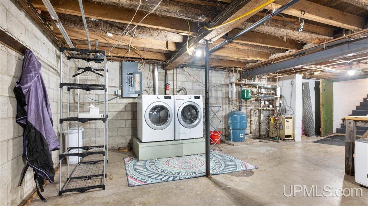 main property photo 48