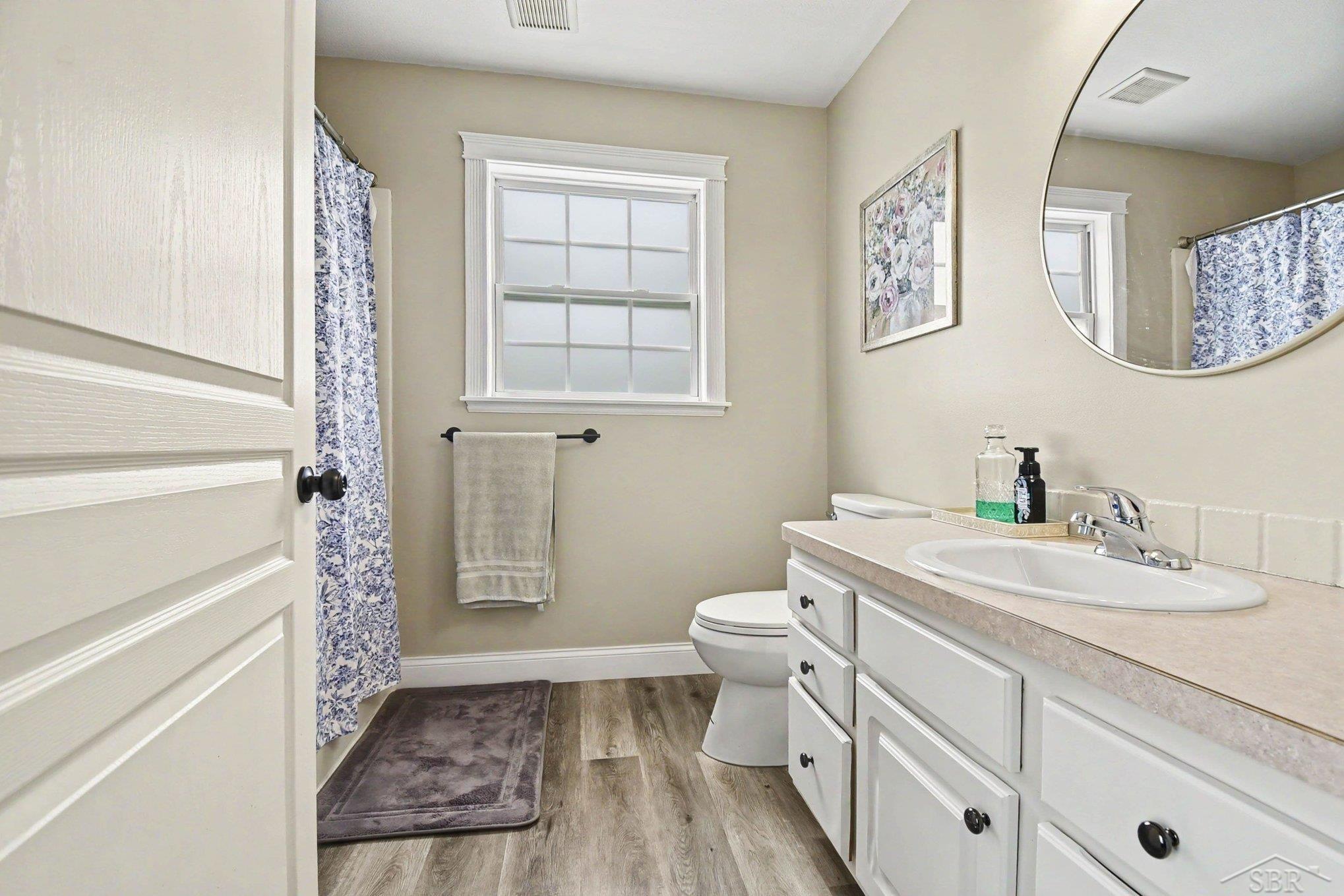 property viewer photo 18