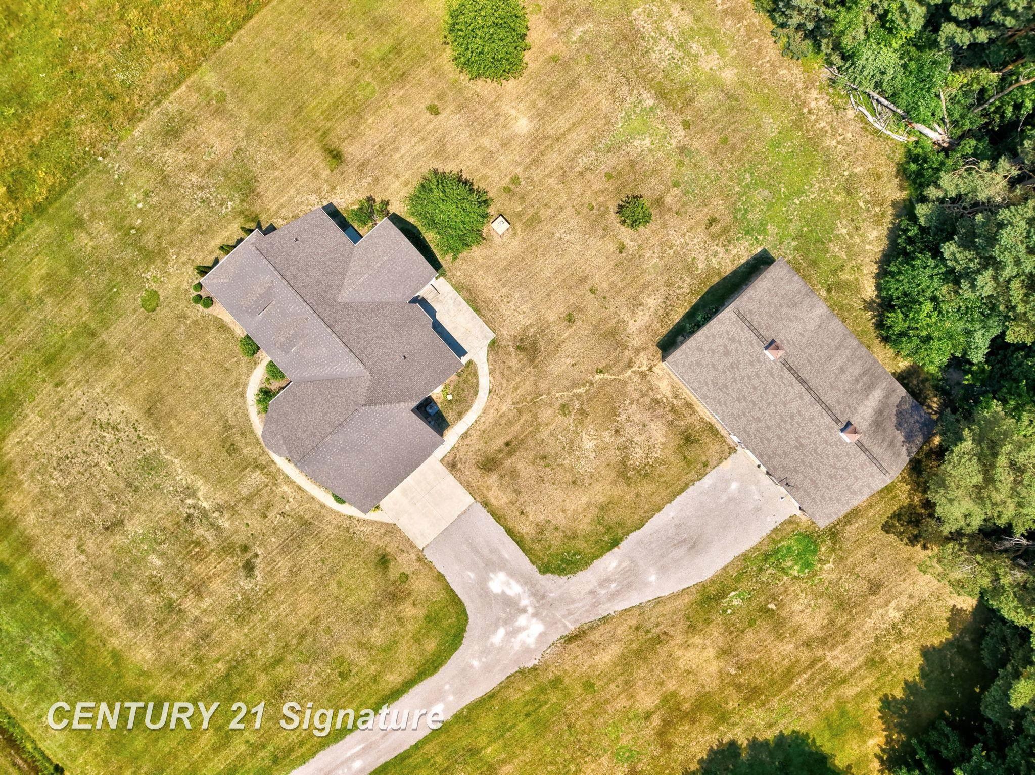 main property photo 58