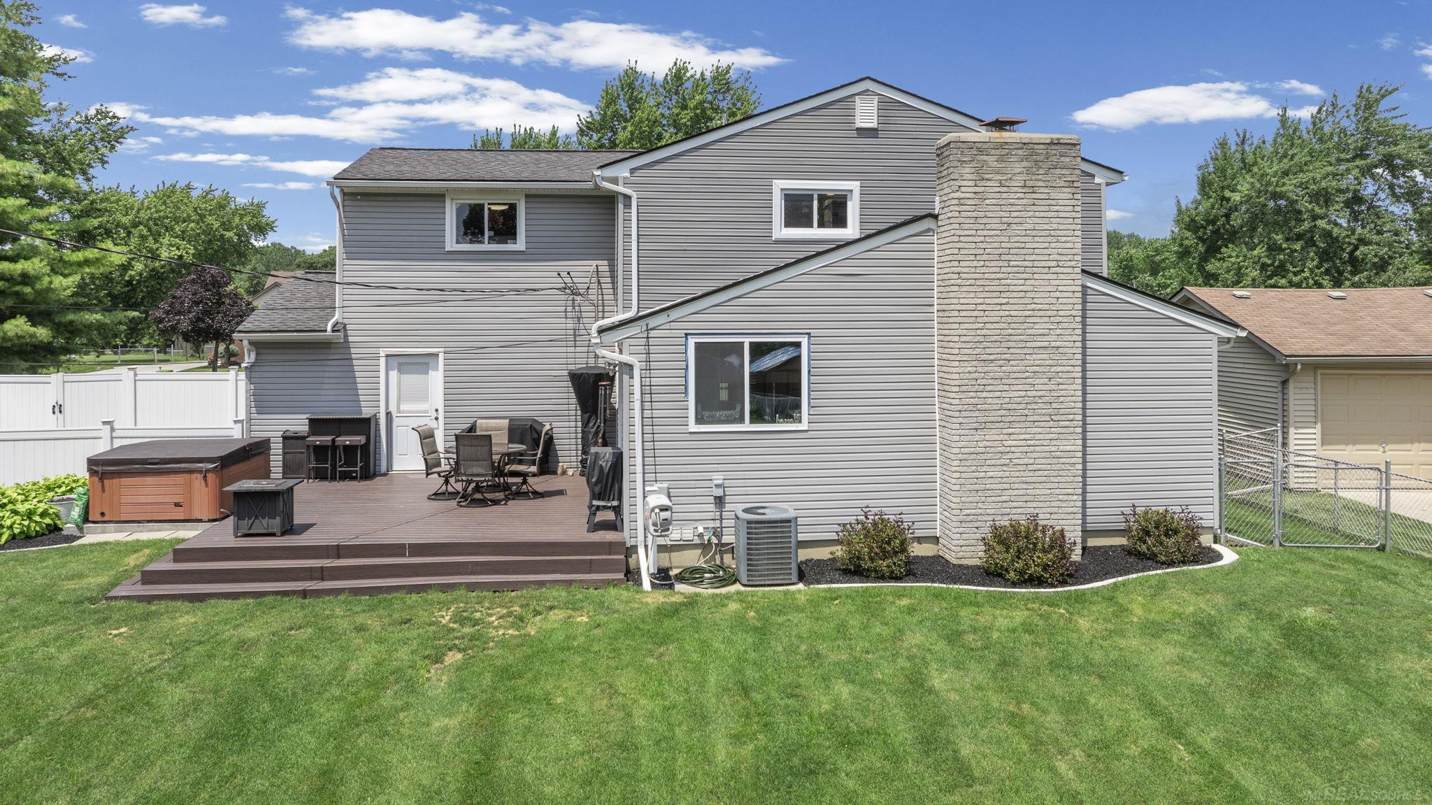 main property photo 37