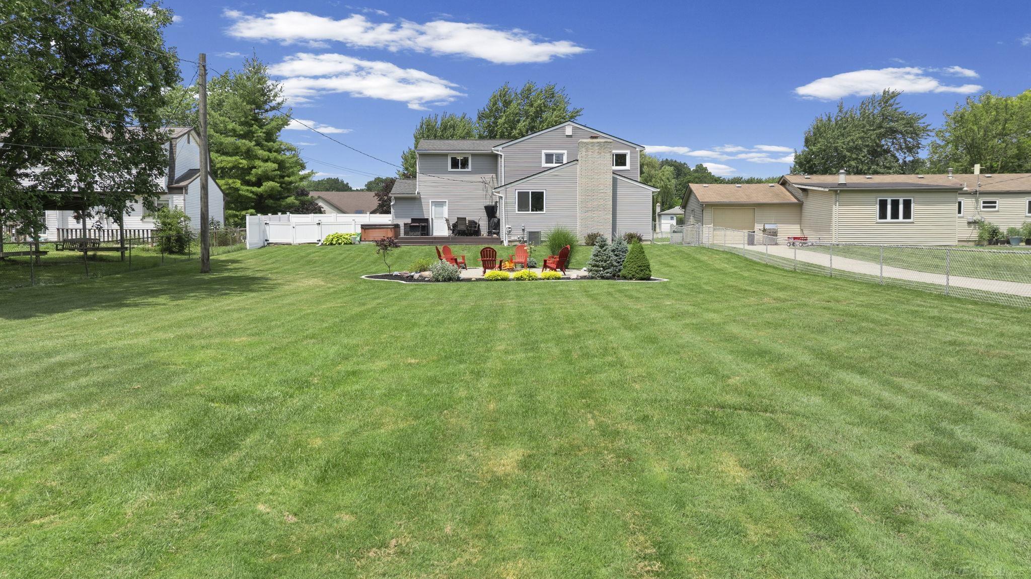 main property photo 43