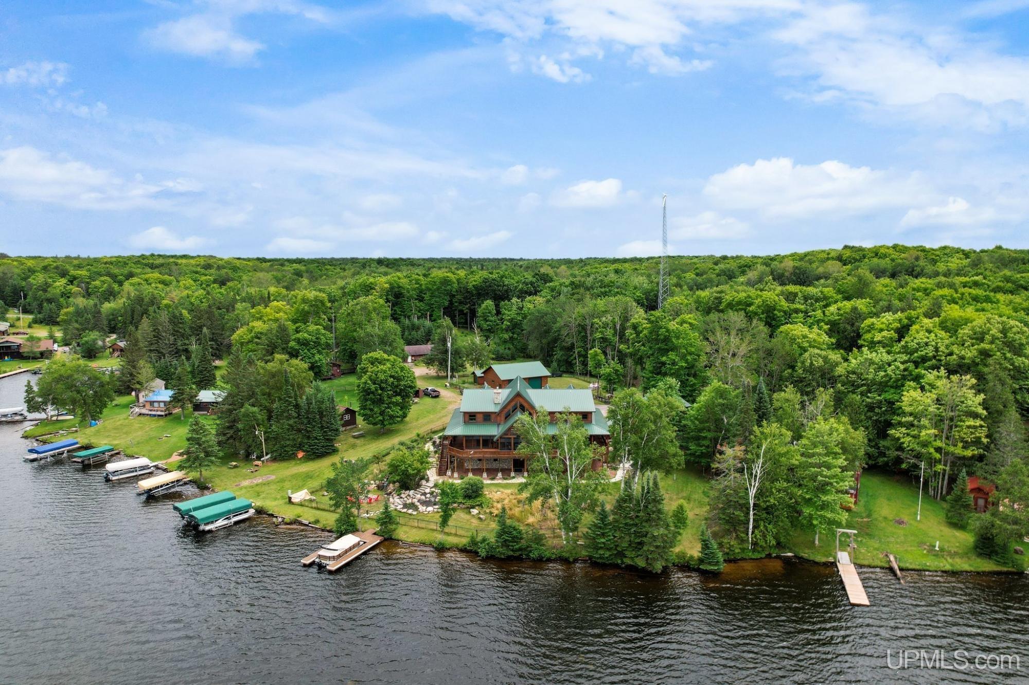 main property photo 8