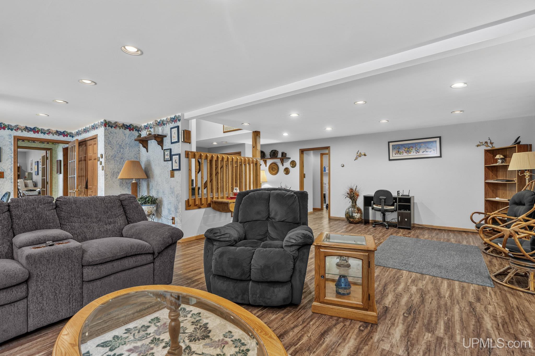 main property photo 57