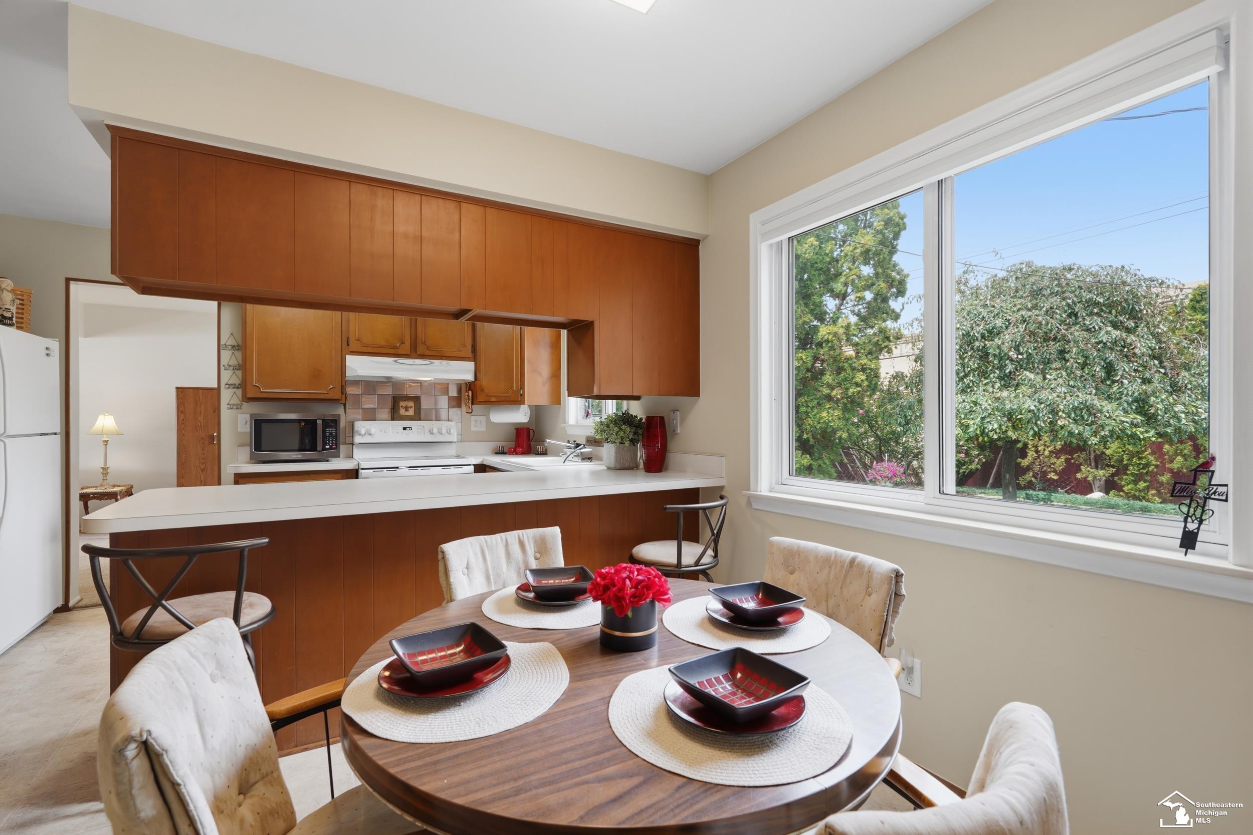 property viewer photo 17