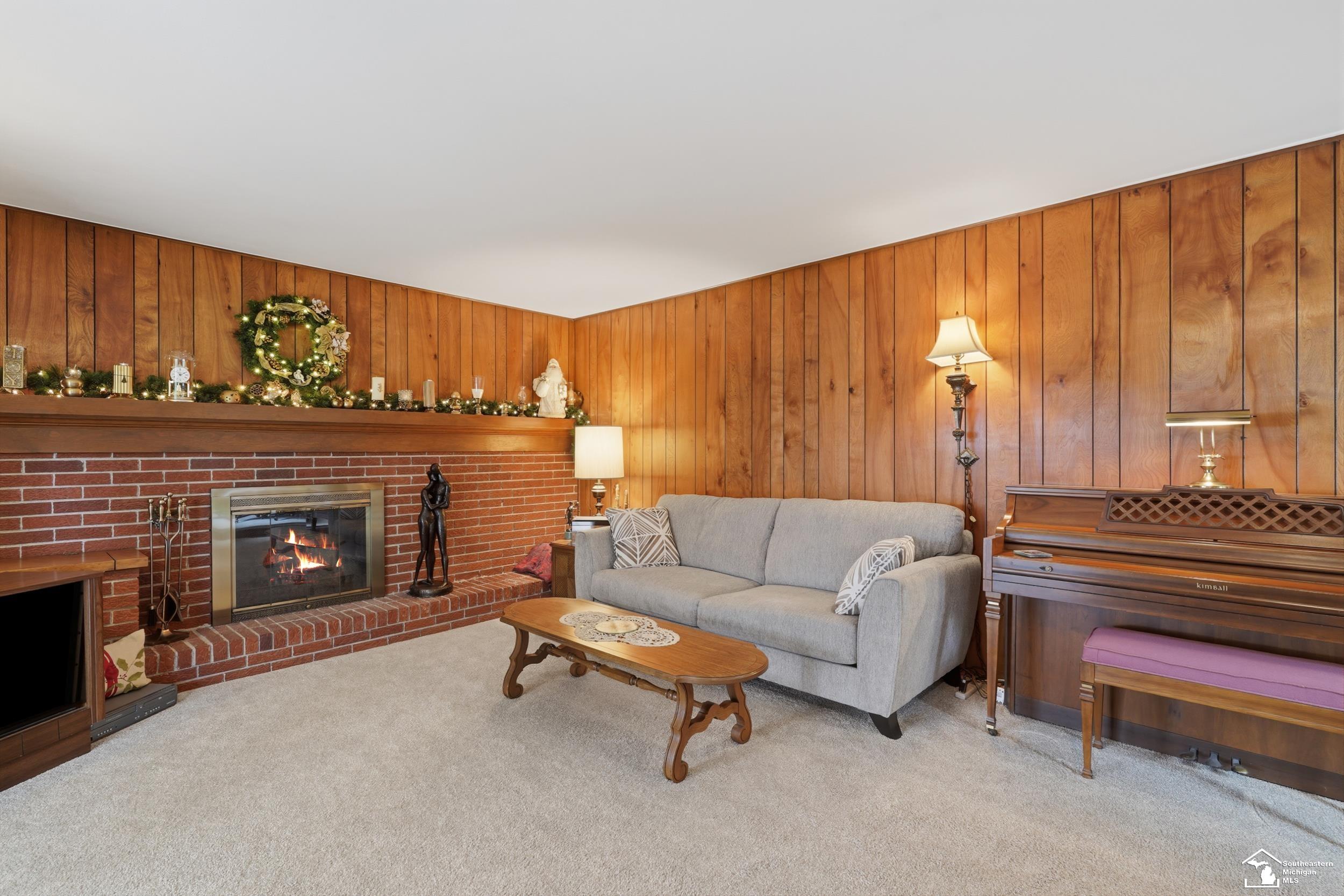 property viewer photo 19