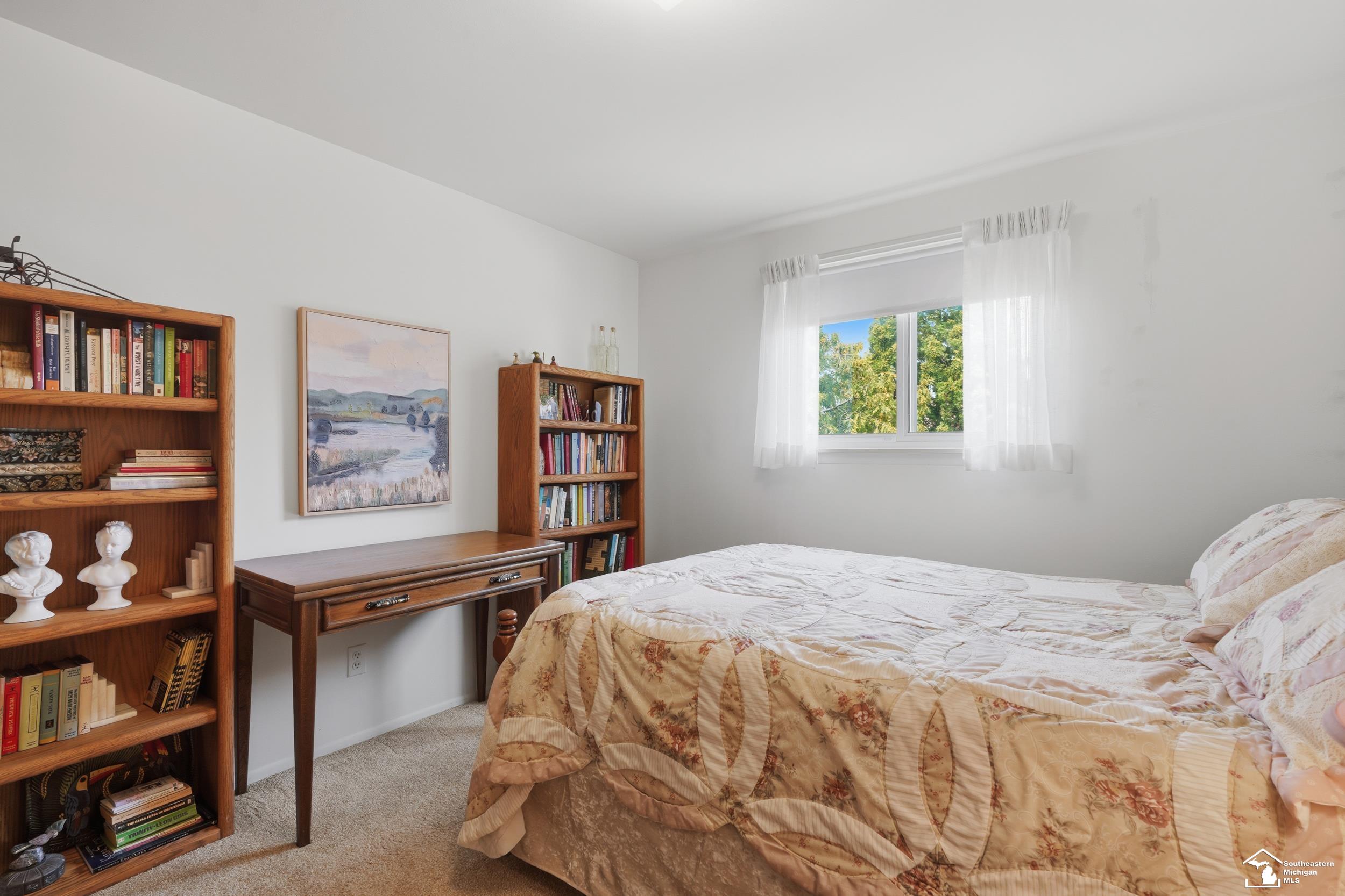 property viewer photo 23