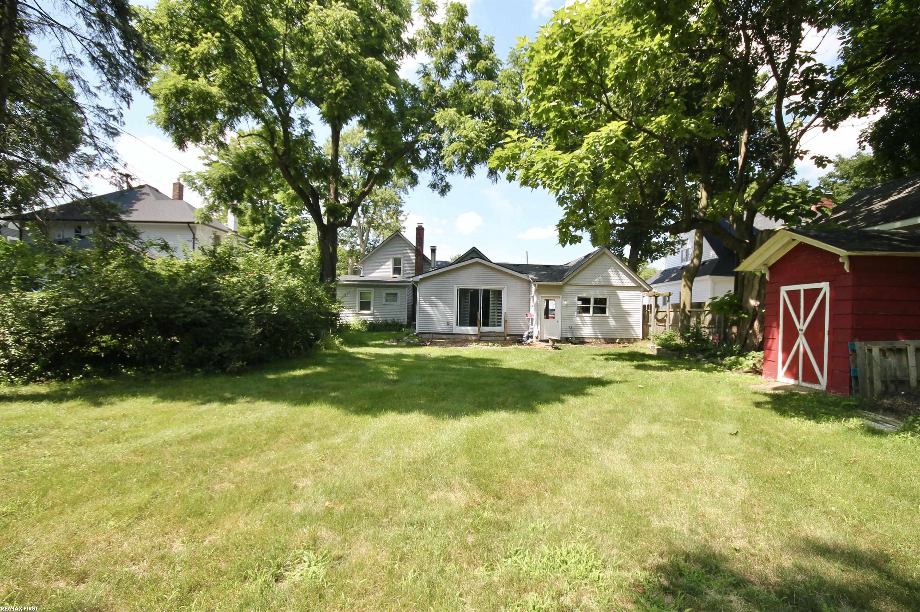 main property photo 42