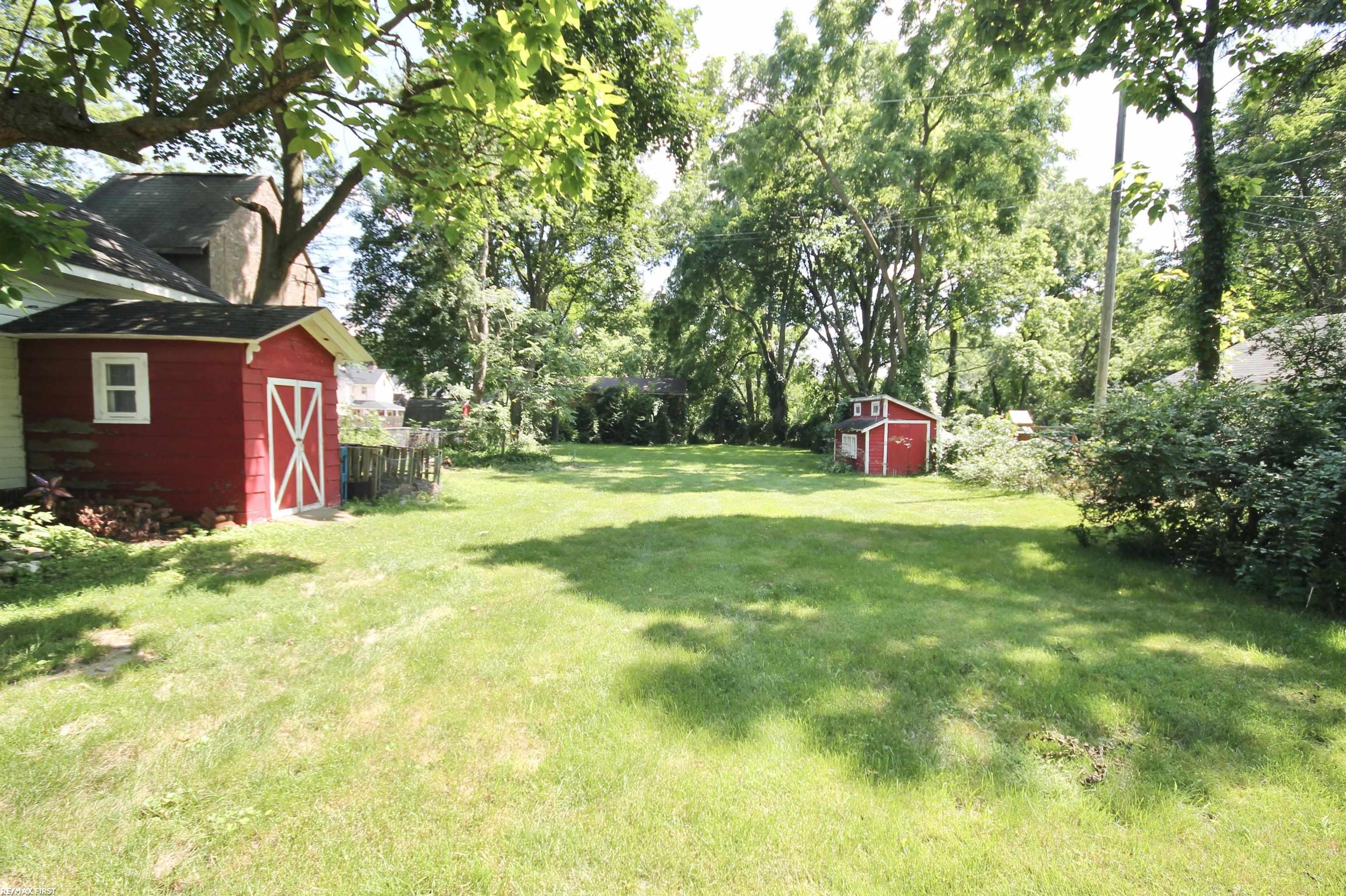 main property photo 43