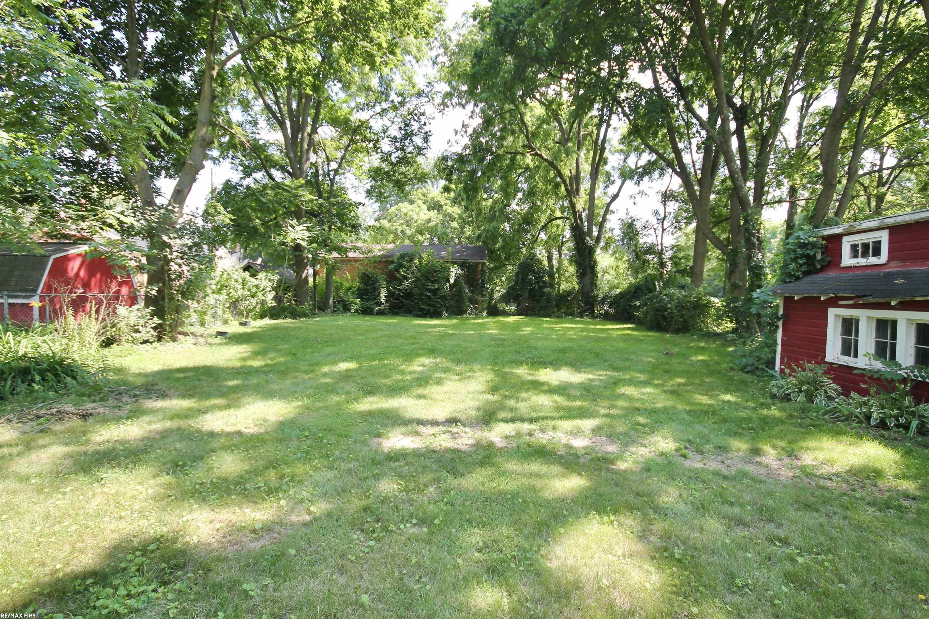 main property photo 44