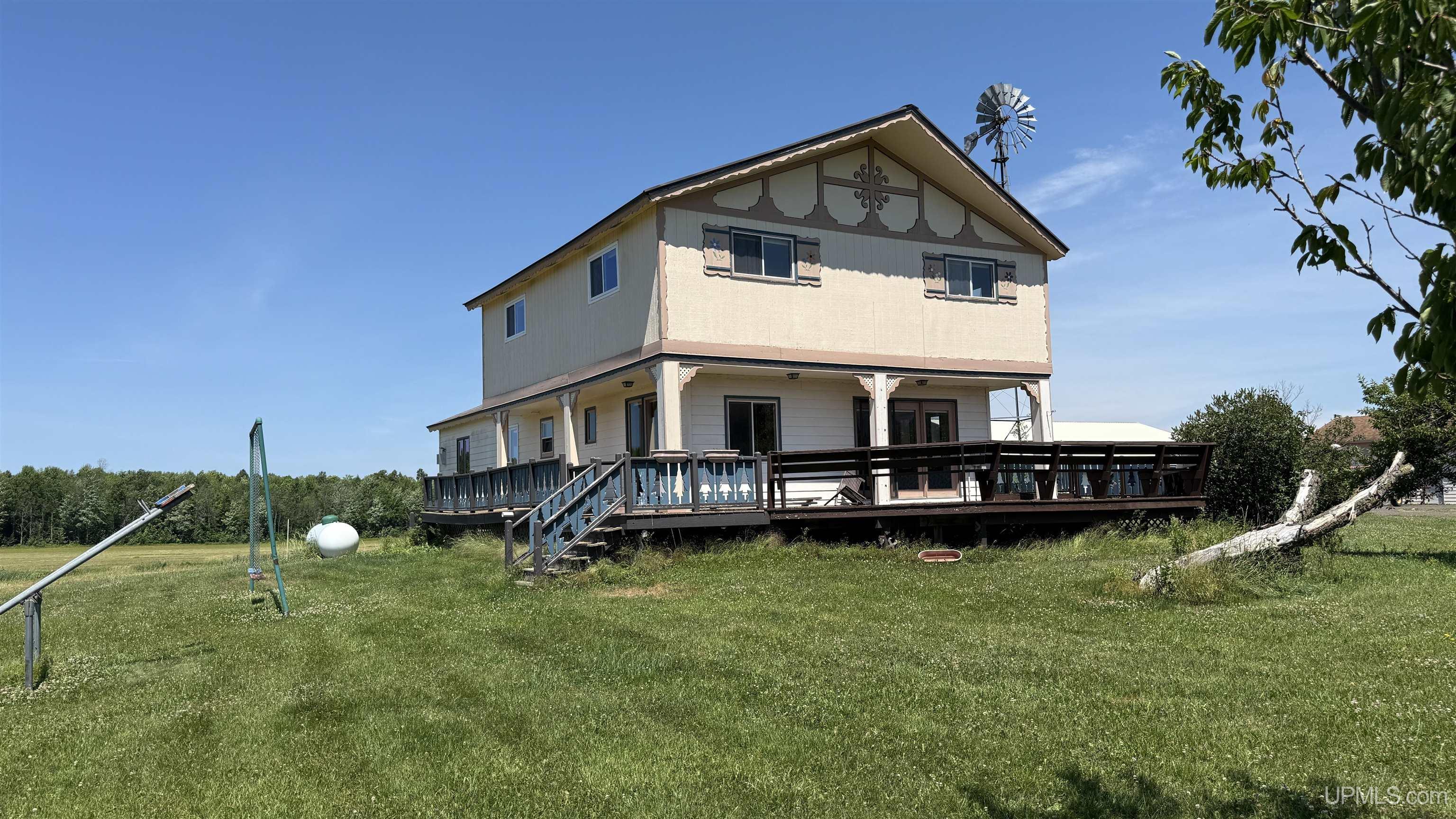 main property photo 76