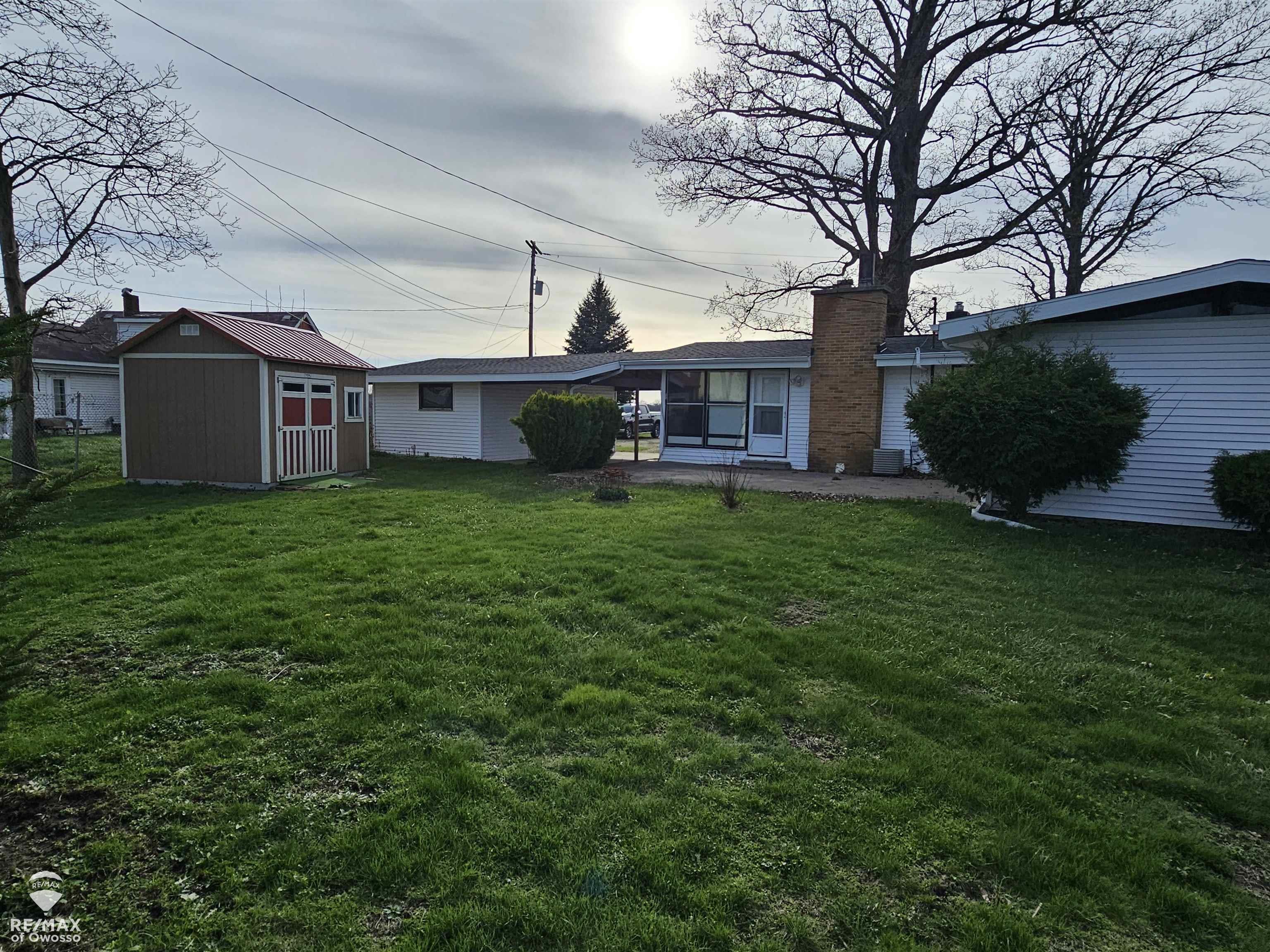 main property photo 25