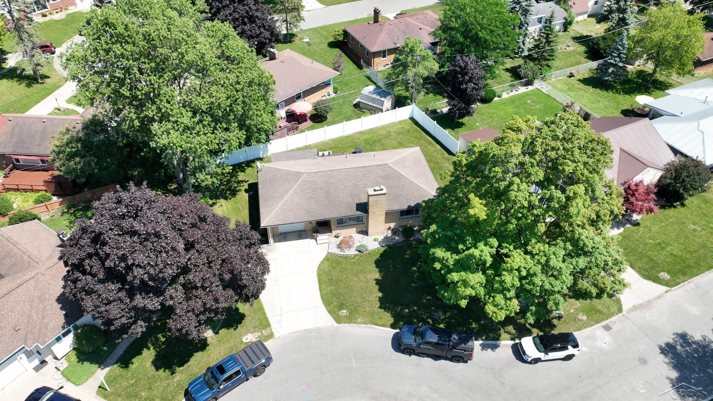property viewer photo 10