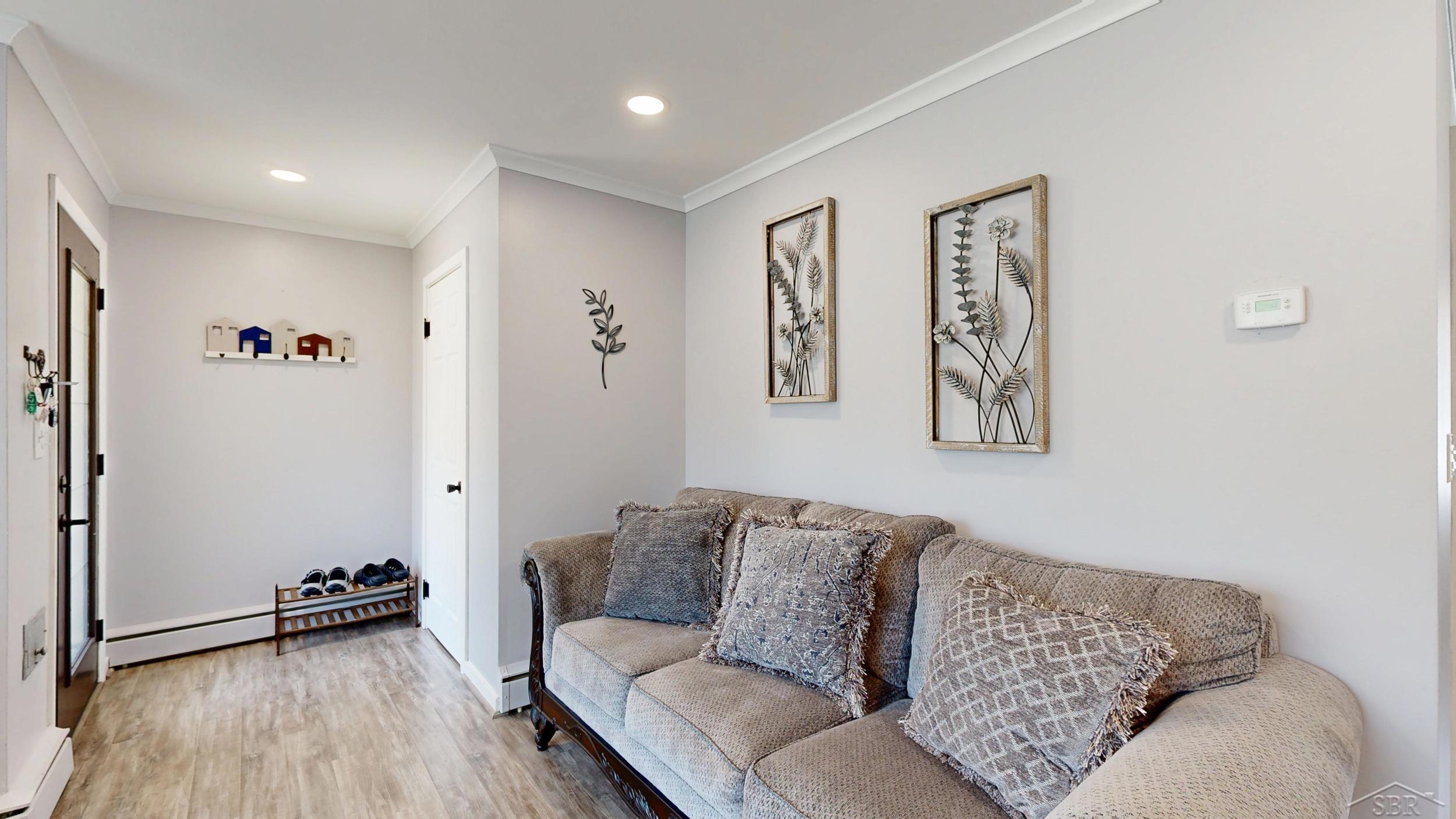 property viewer photo 12