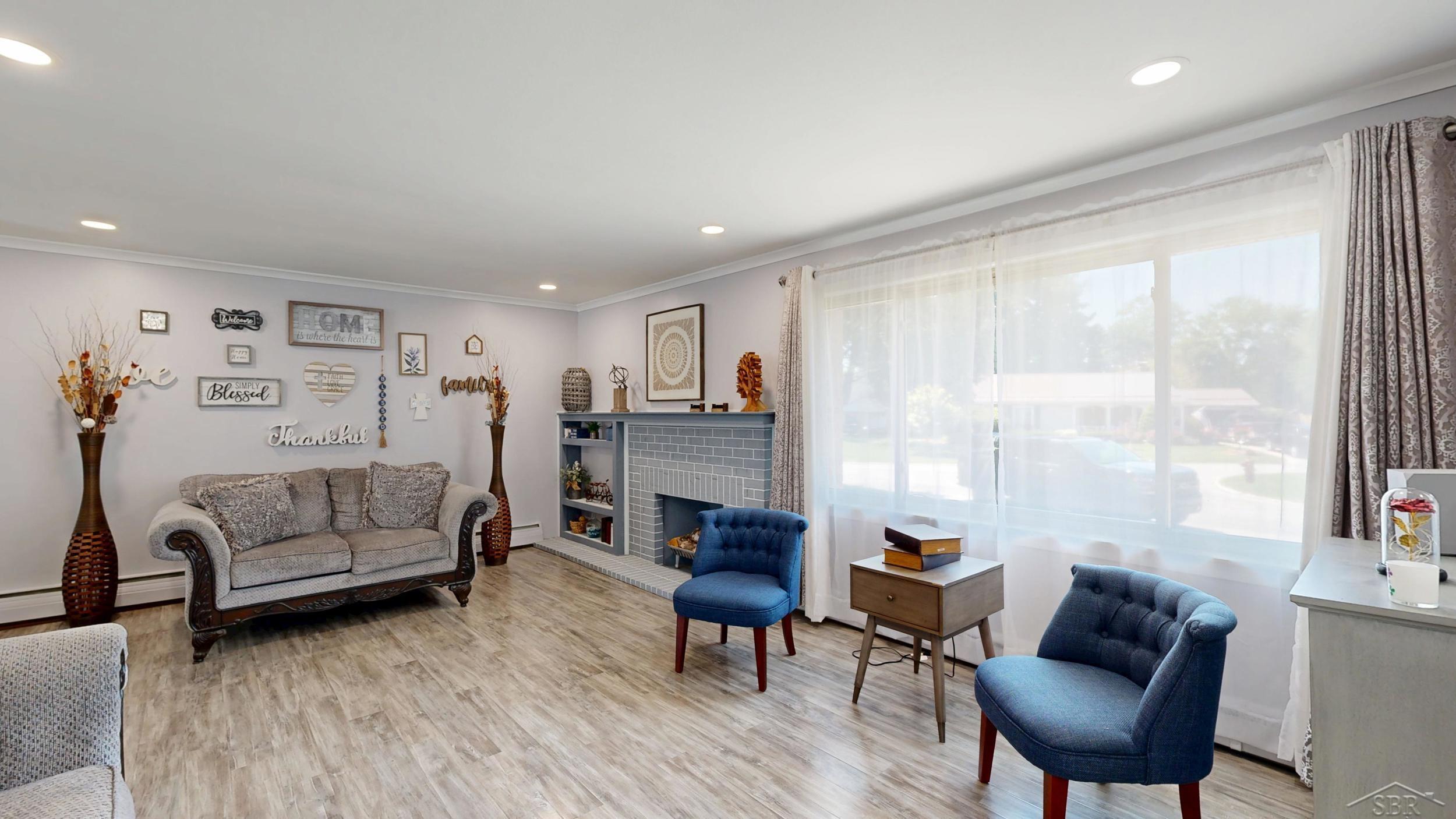 property viewer photo 14
