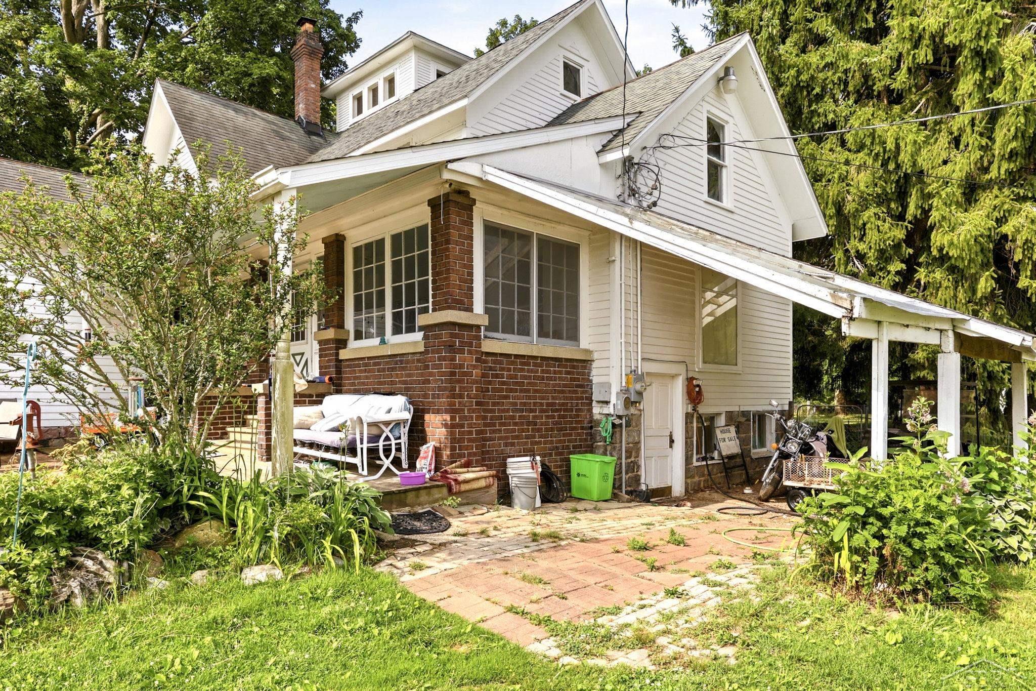 main property photo 54