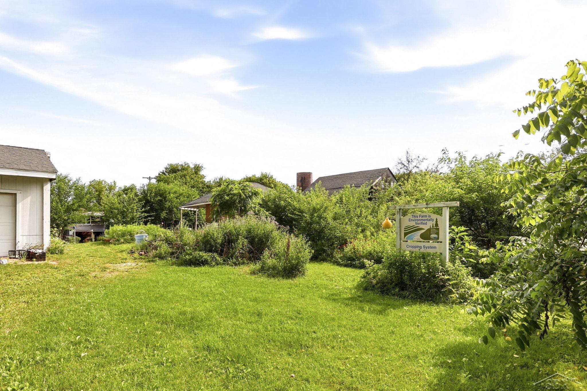 main property photo 59