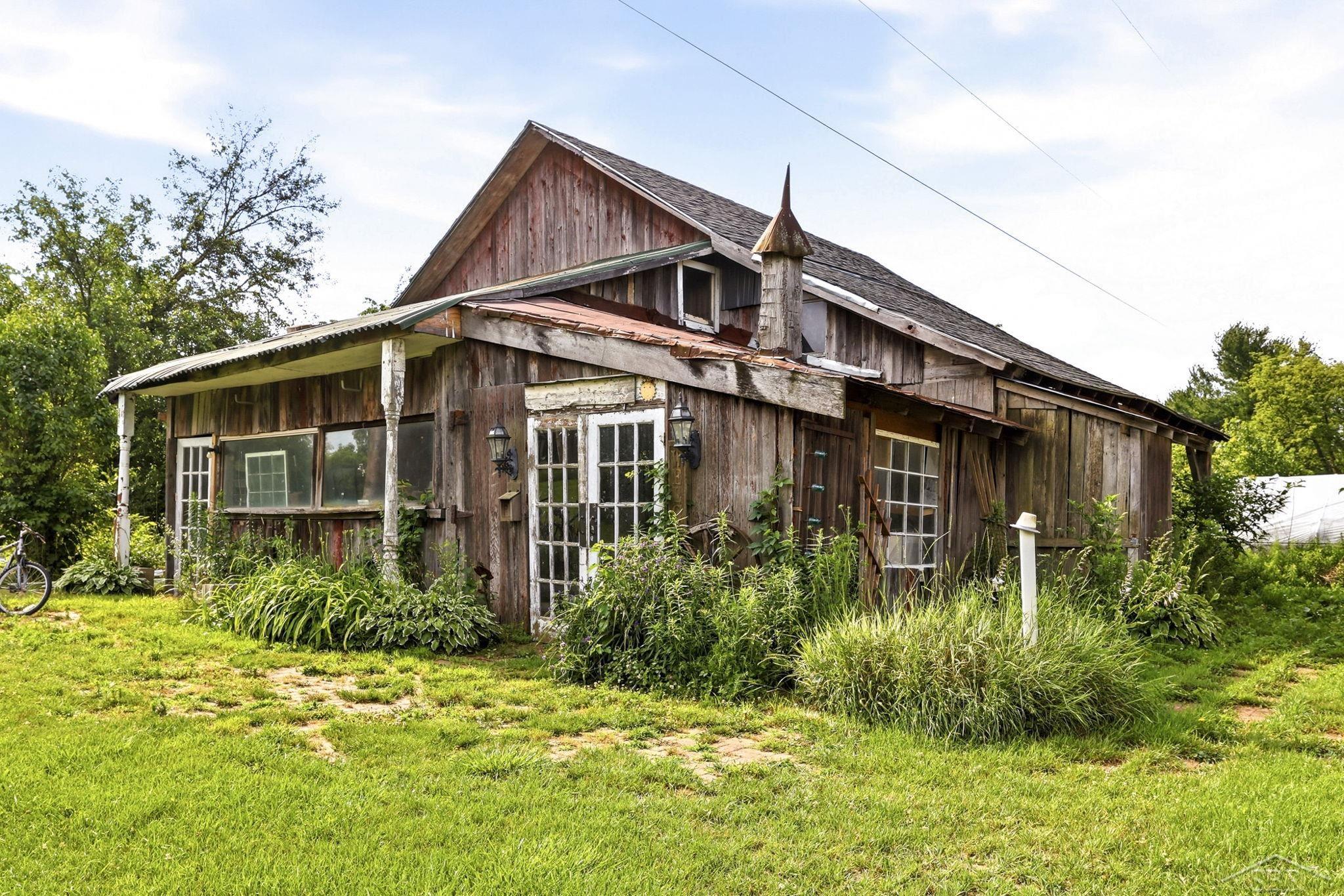 main property photo 61