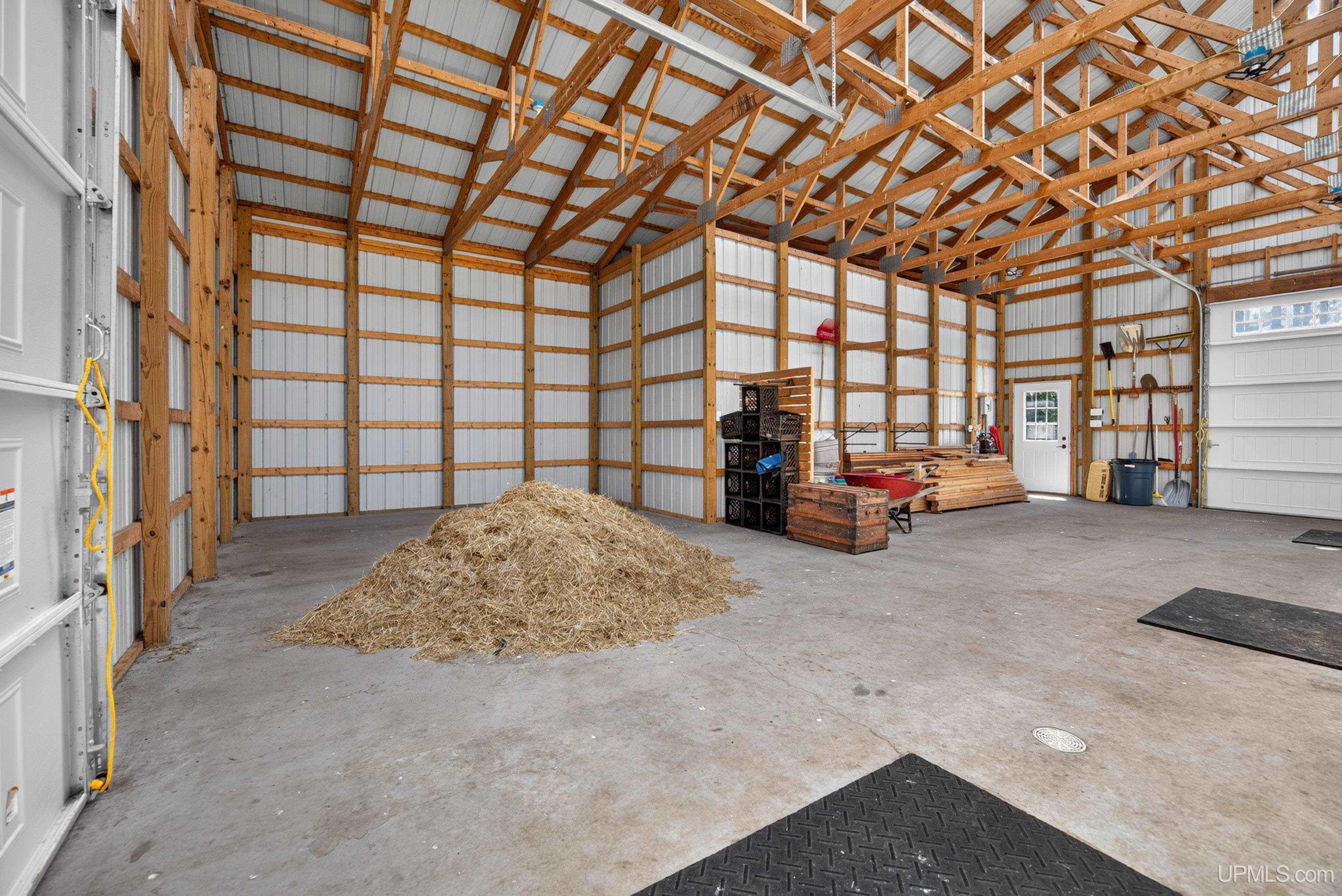main property photo 58