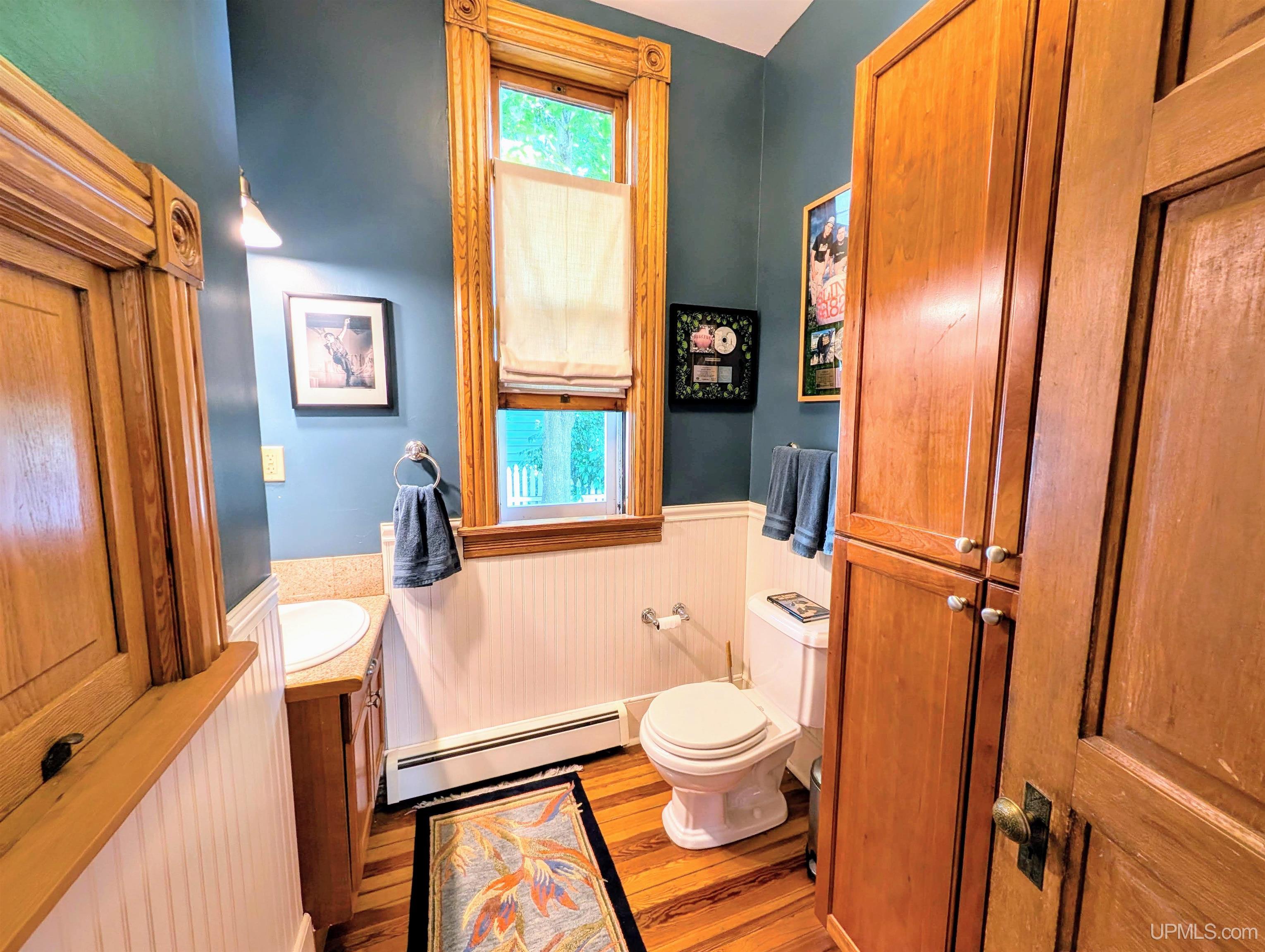 main property photo 20