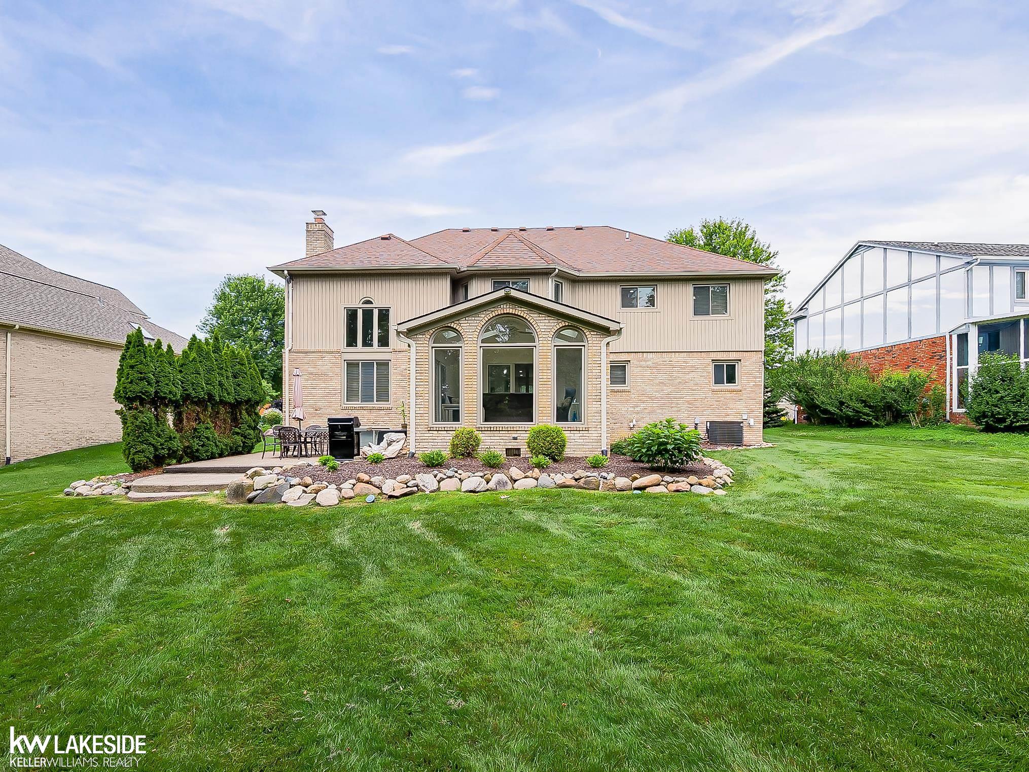 main property photo 59