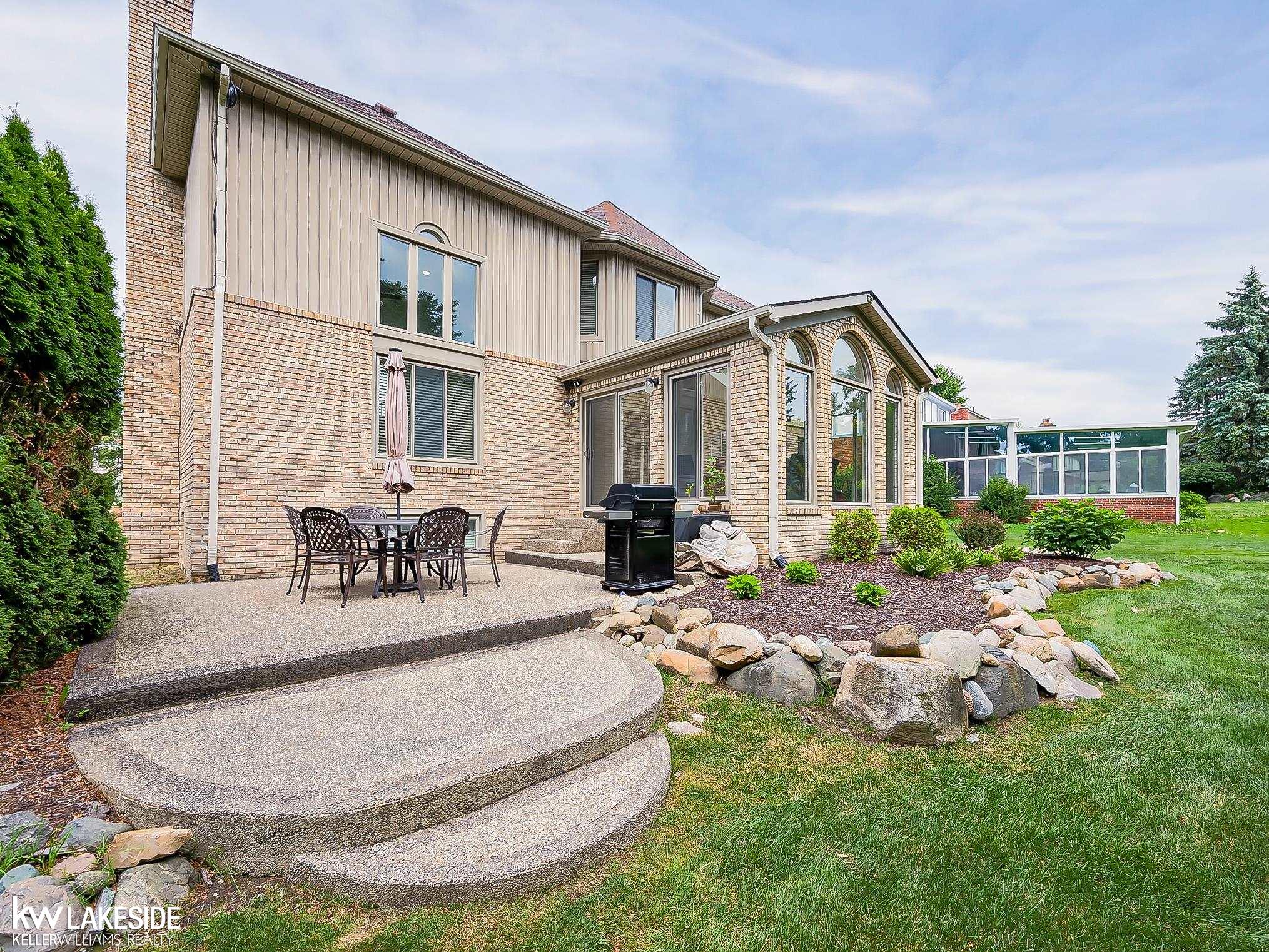 main property photo 61