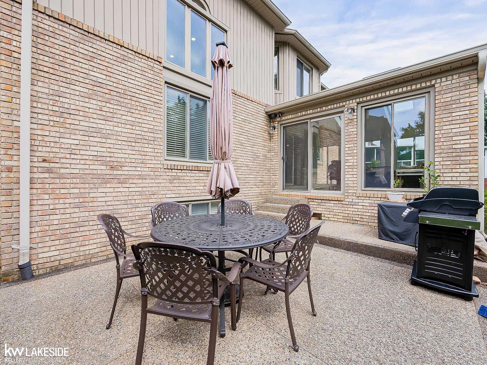 main property photo 62