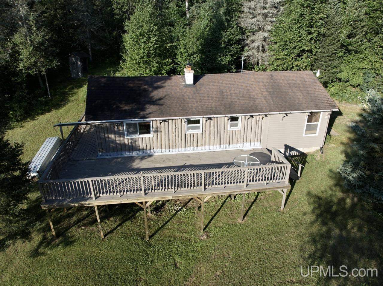 main property photo 18