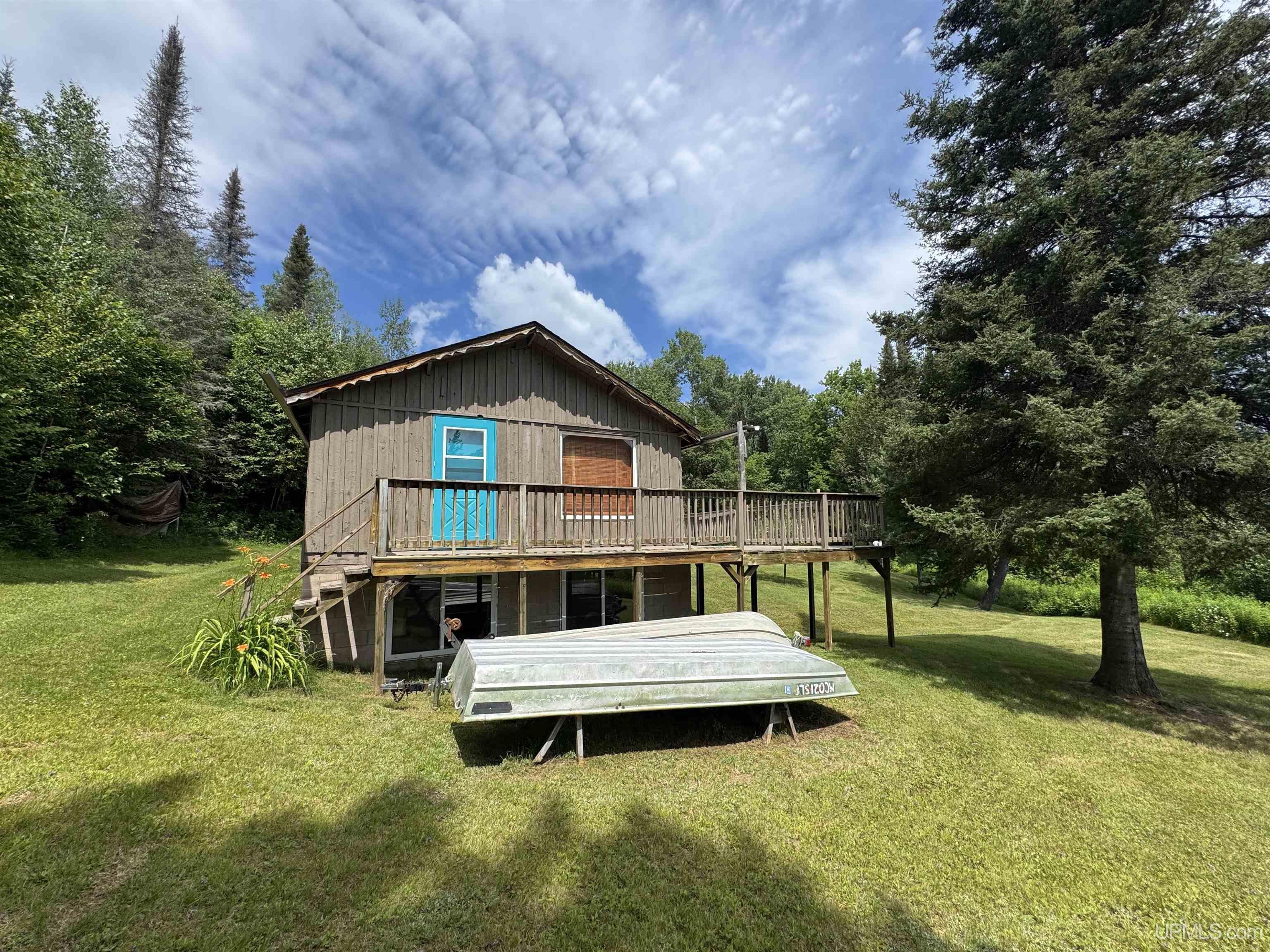 main property photo 43
