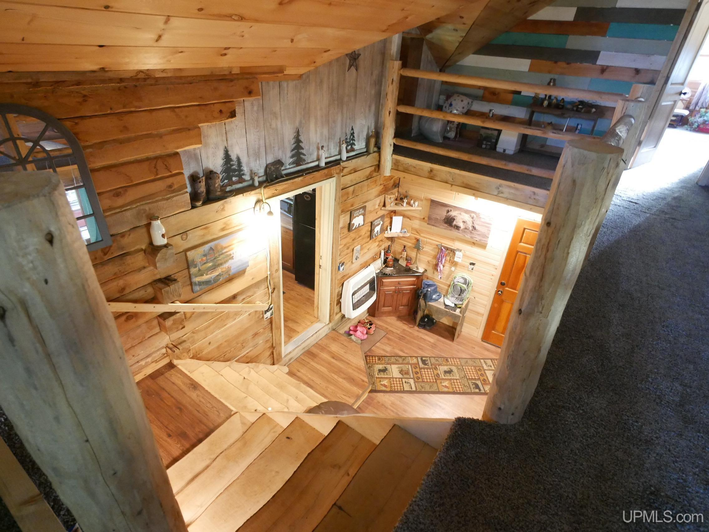 main property photo 45