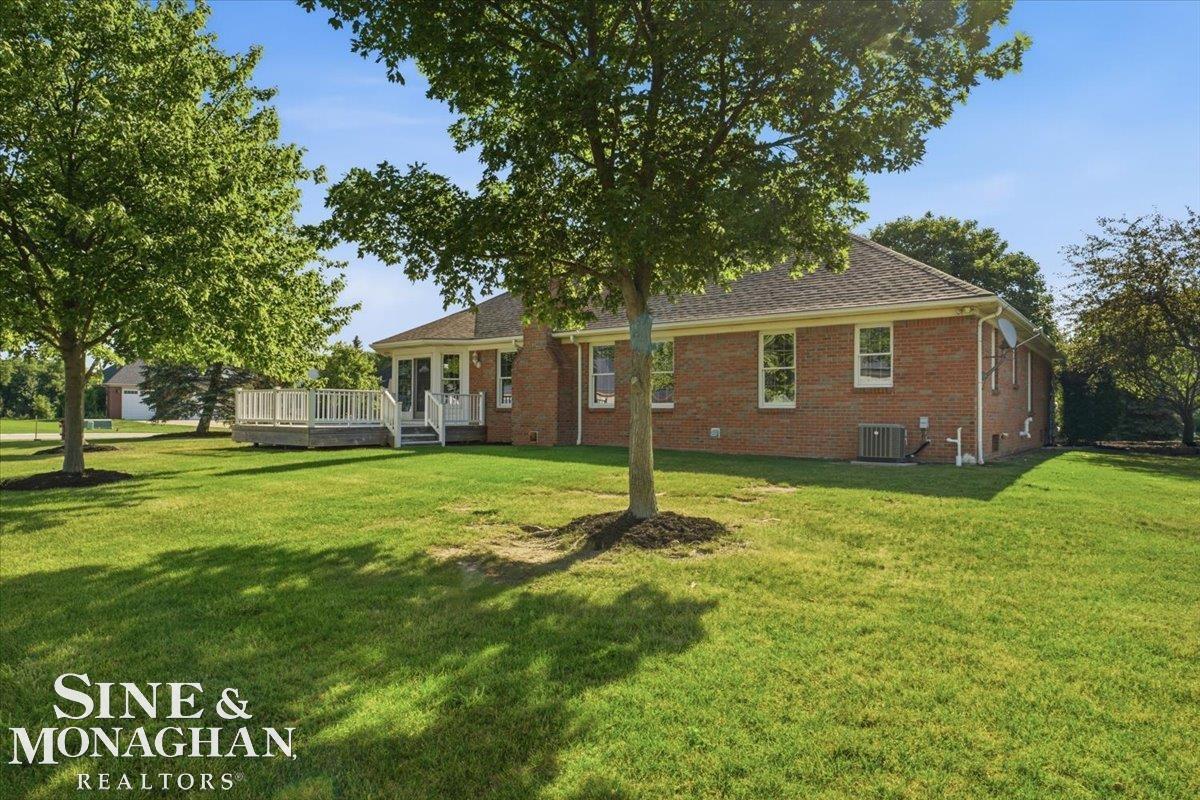 main property photo 40