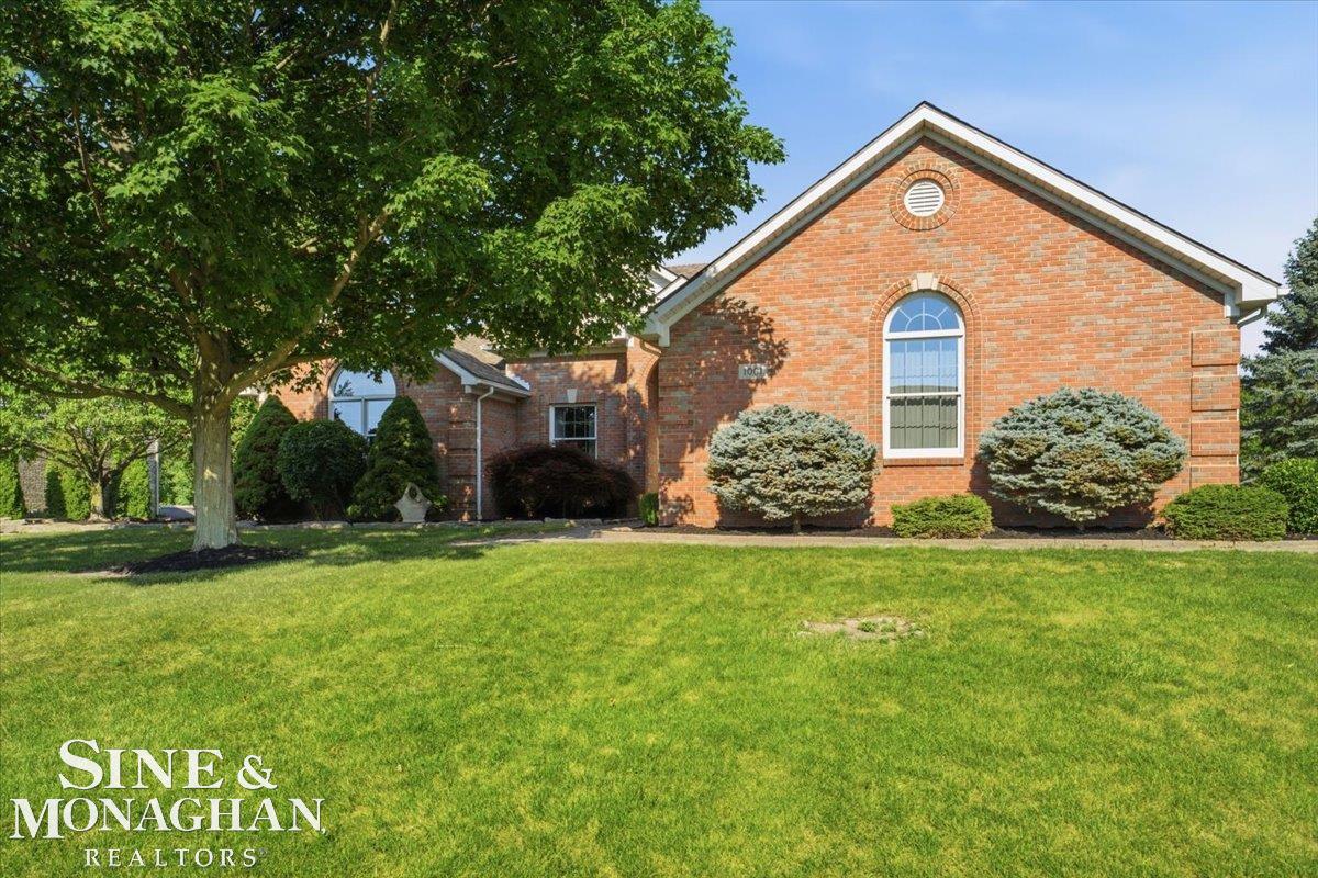 main property photo 45