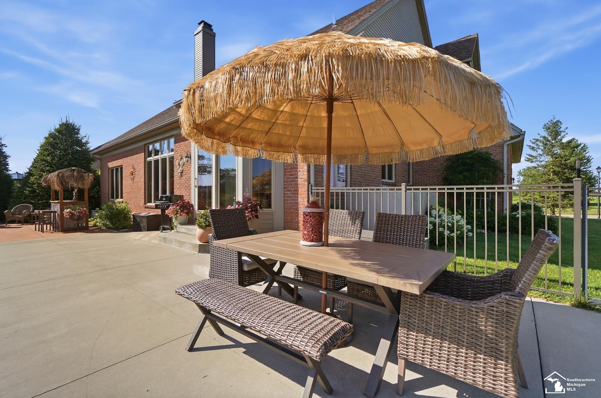 main property photo 77