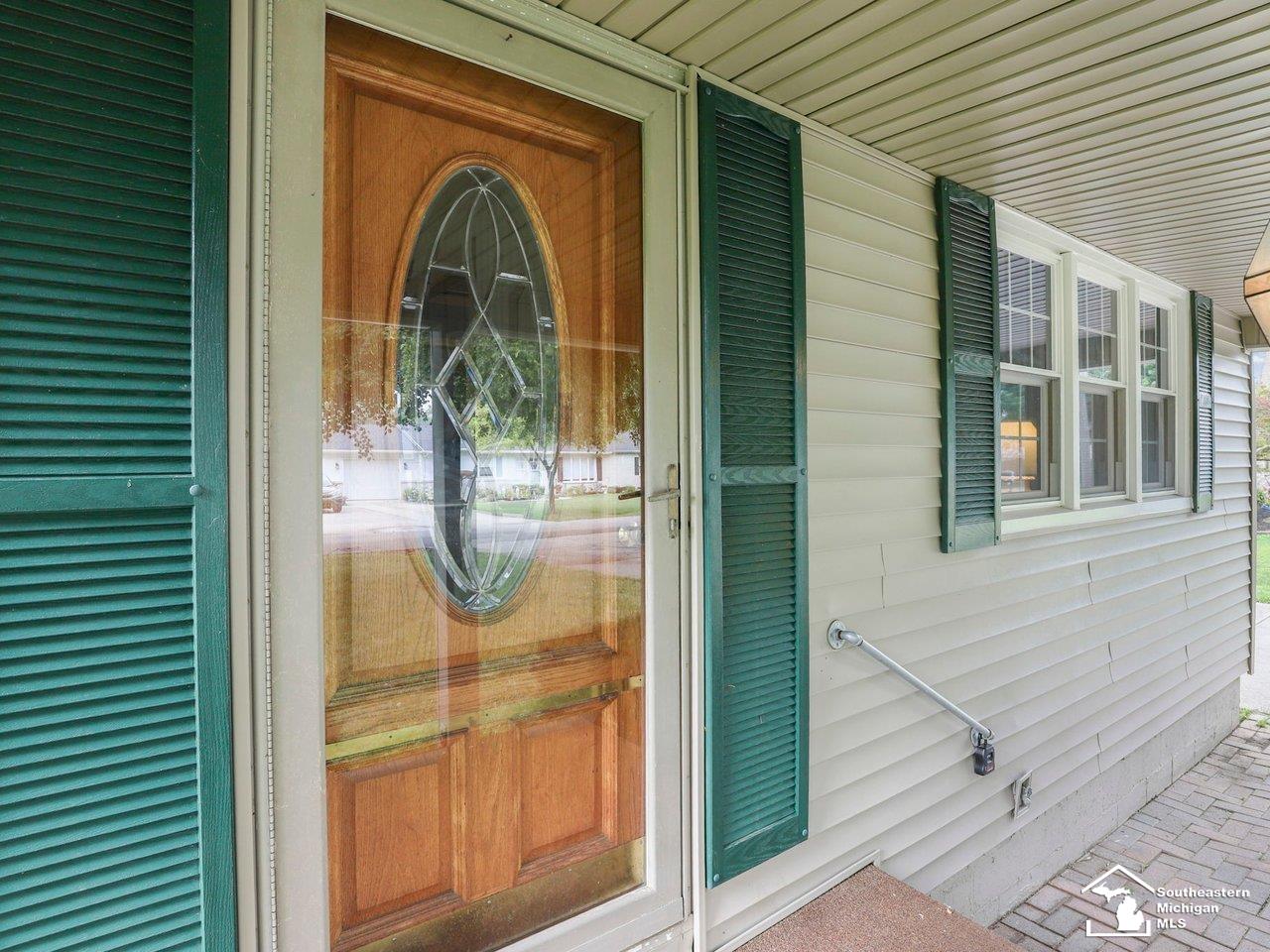 main property photo 4