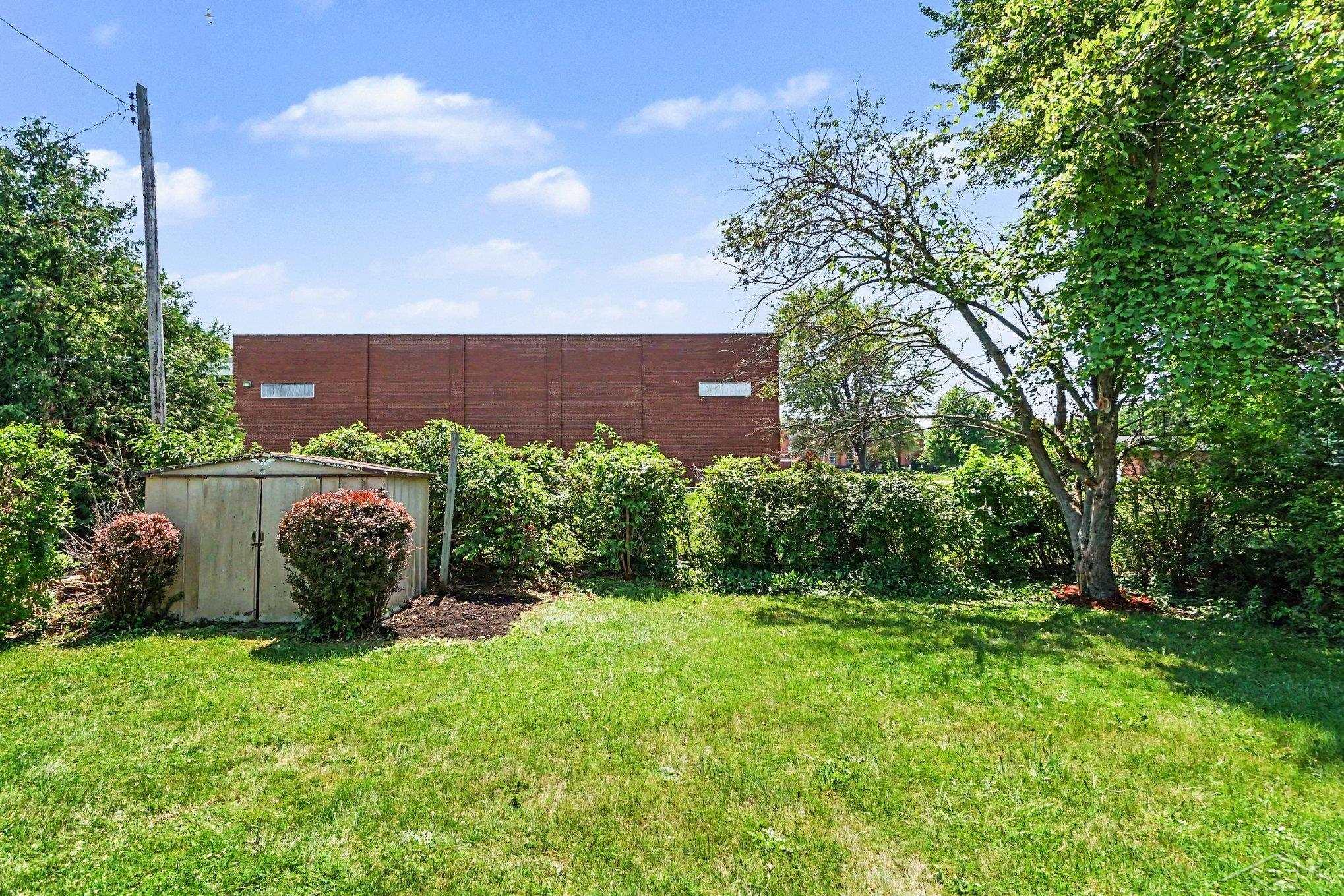 main property photo 19