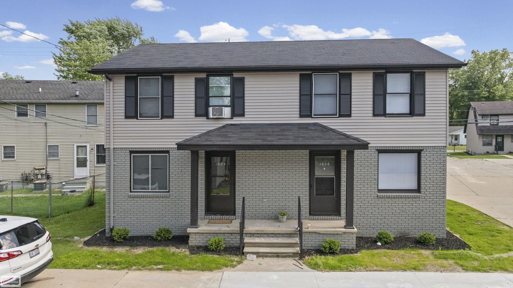 main property photo 38