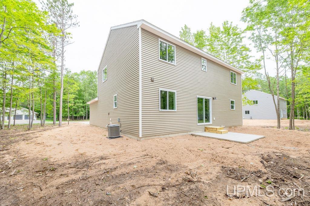 main property photo 56