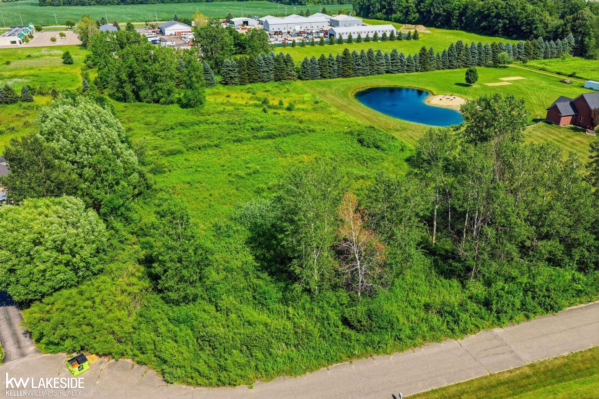 main property photo 14