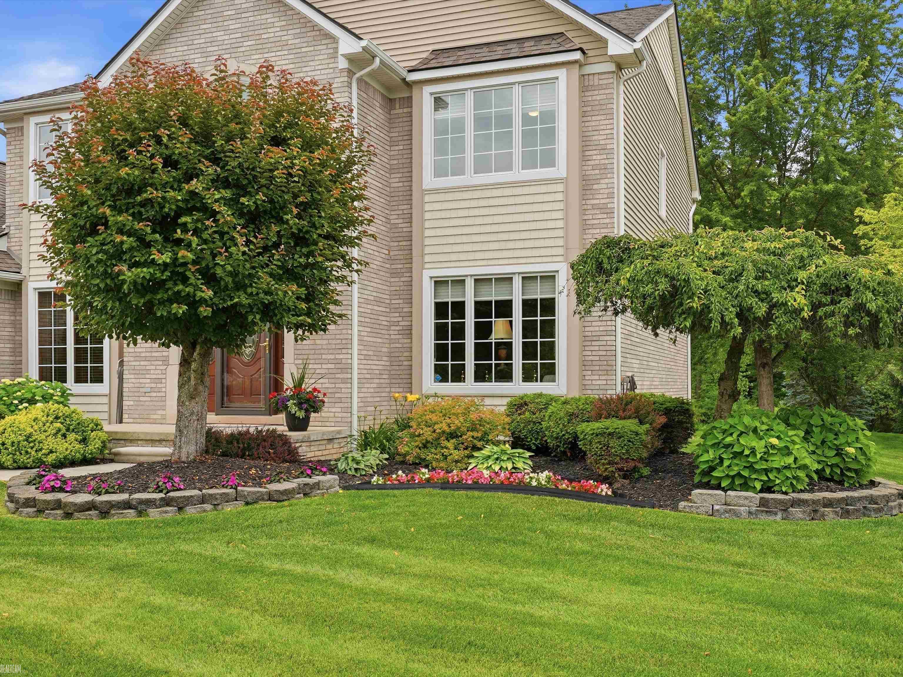 main property photo 60