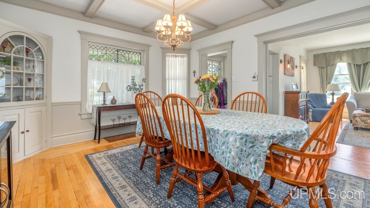 property viewer photo 8